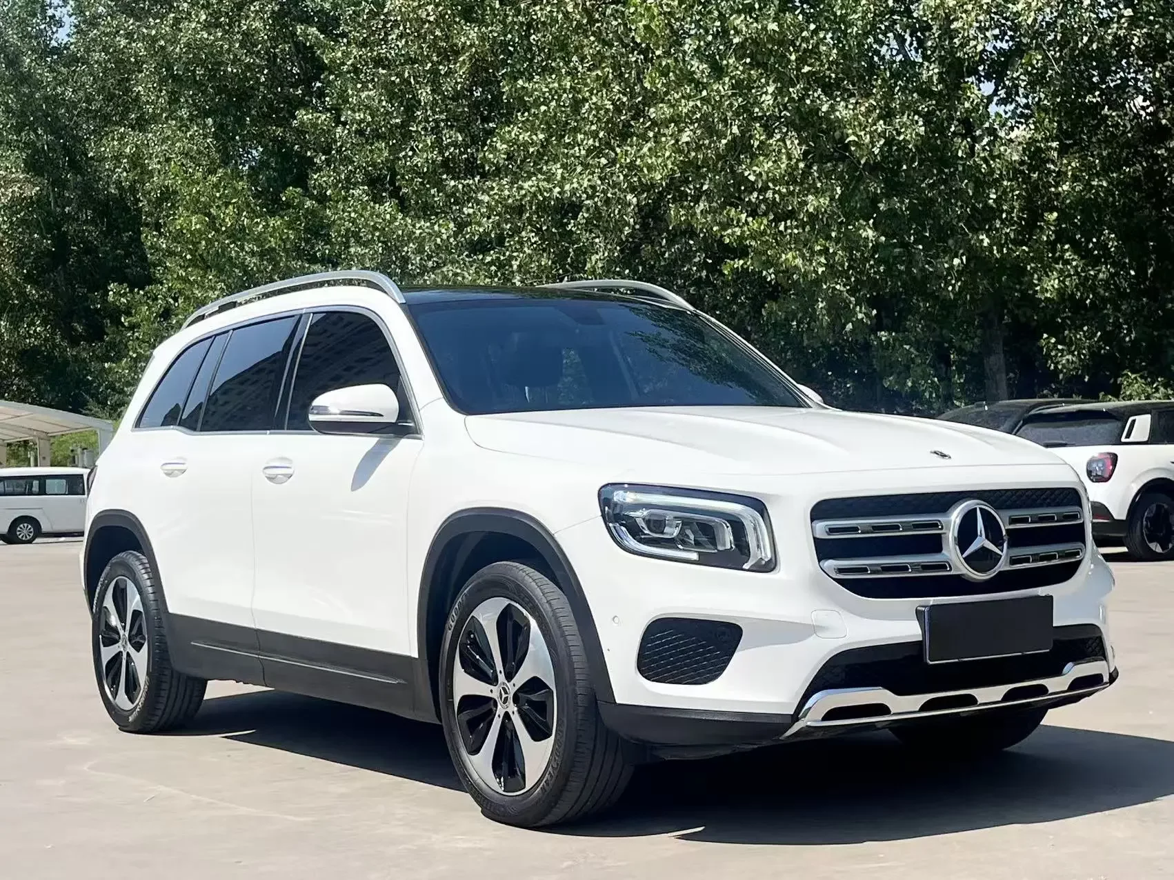 Mercedes-Benz GLB