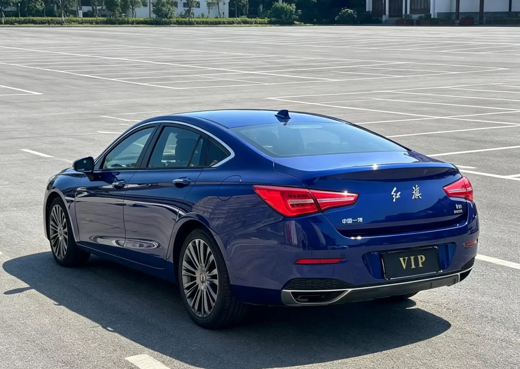 Hongqi H5 classic