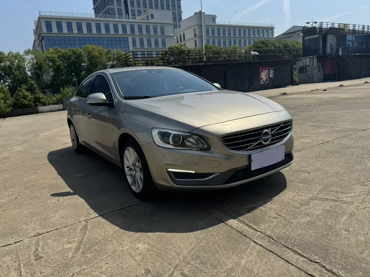 Volvo S60