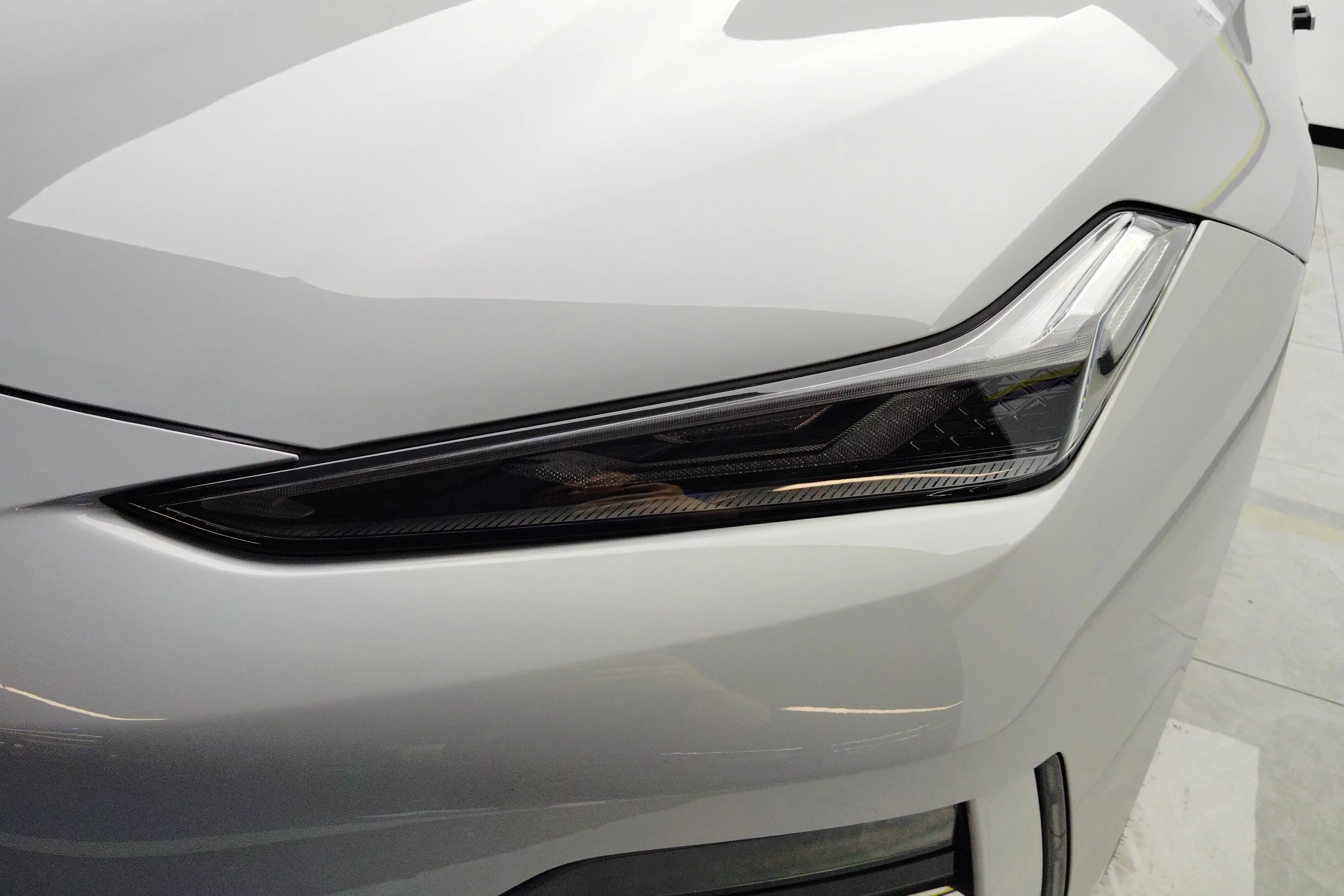 Geely Galaxy E8