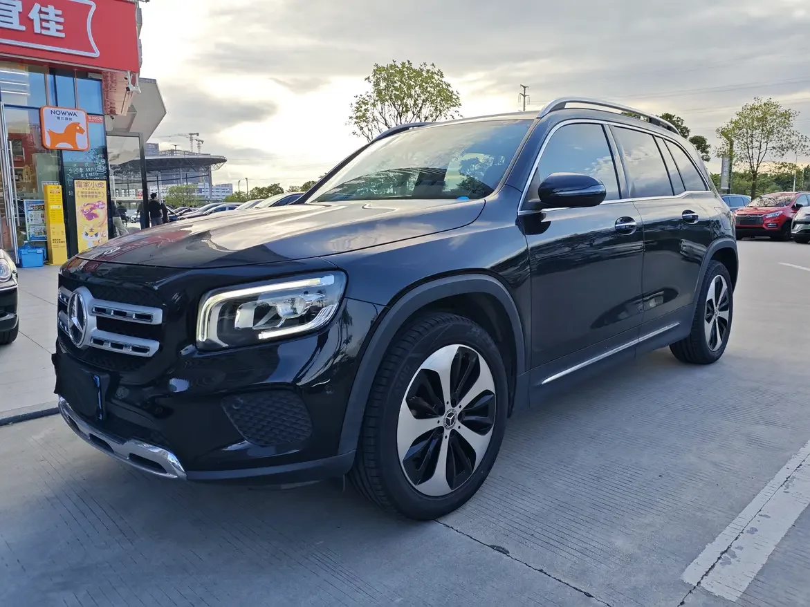 Mercedes-Benz GLB