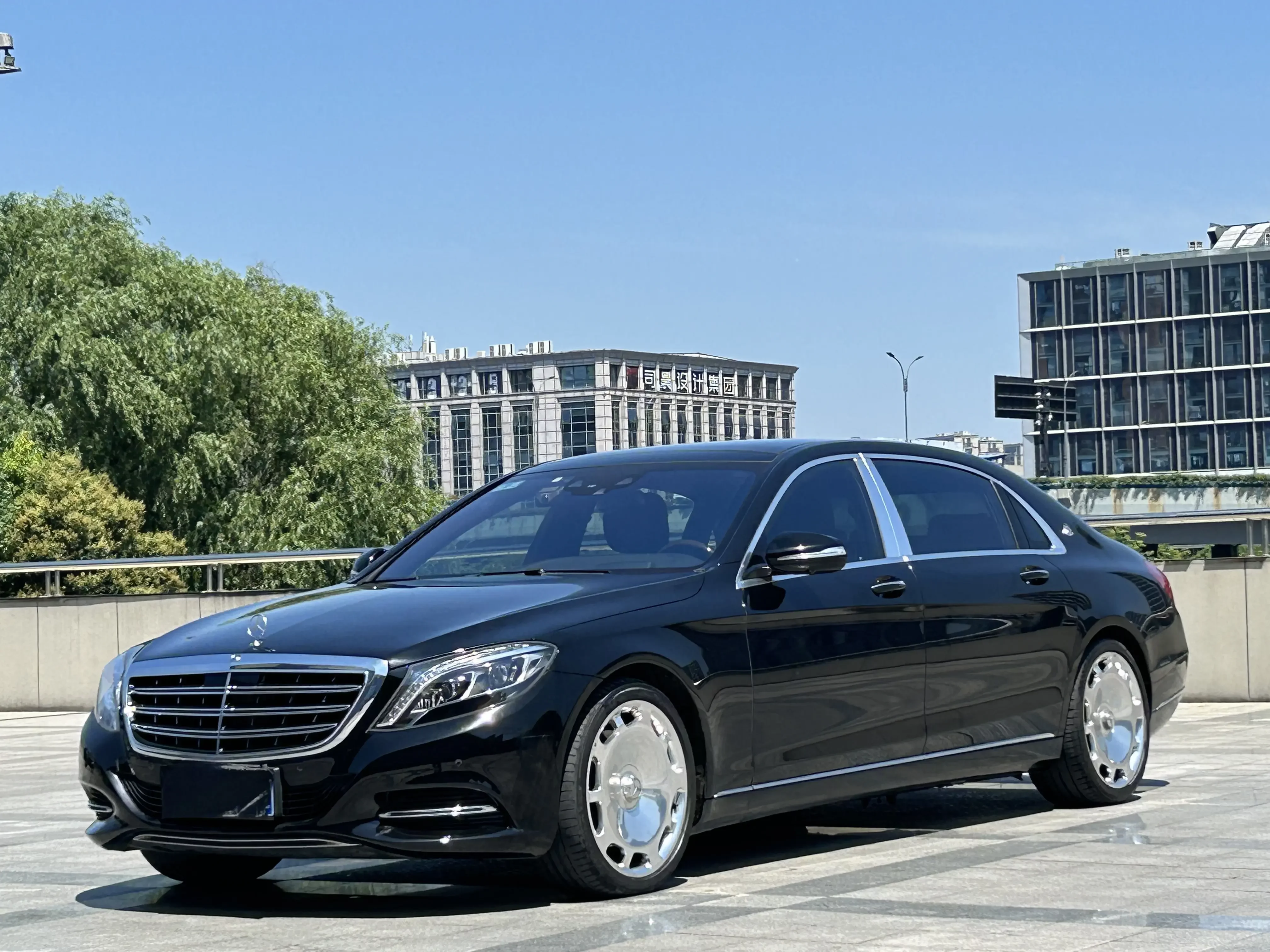 Mercedes-Benz Maybach S-Class