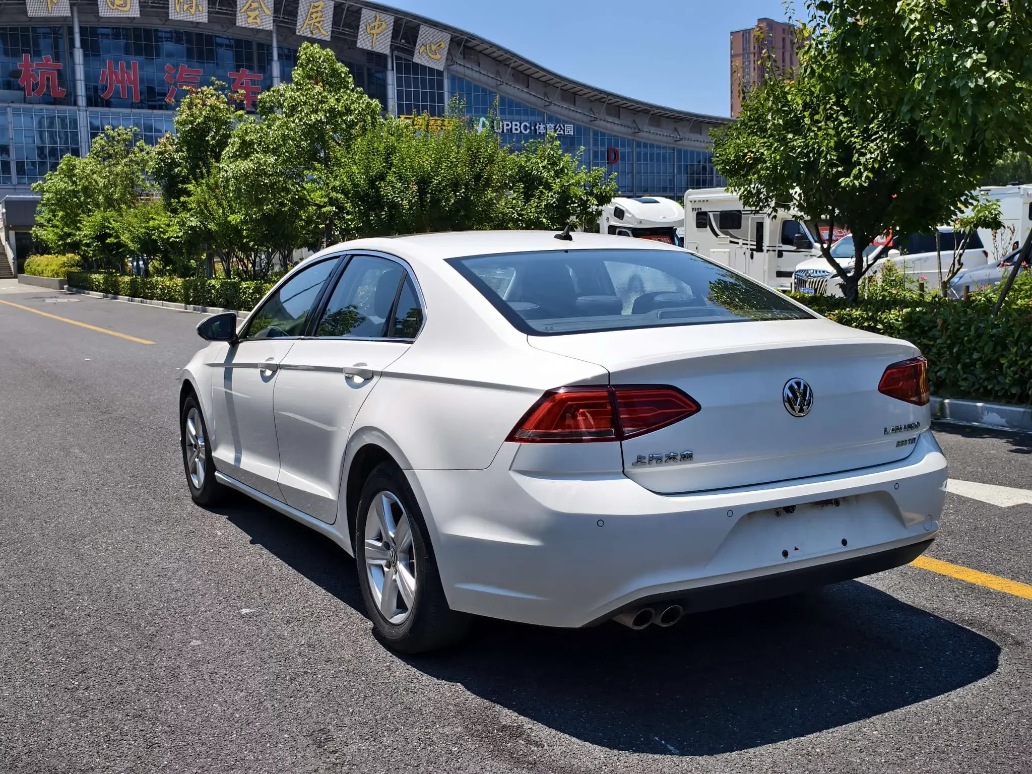 Volkswagen Lamando