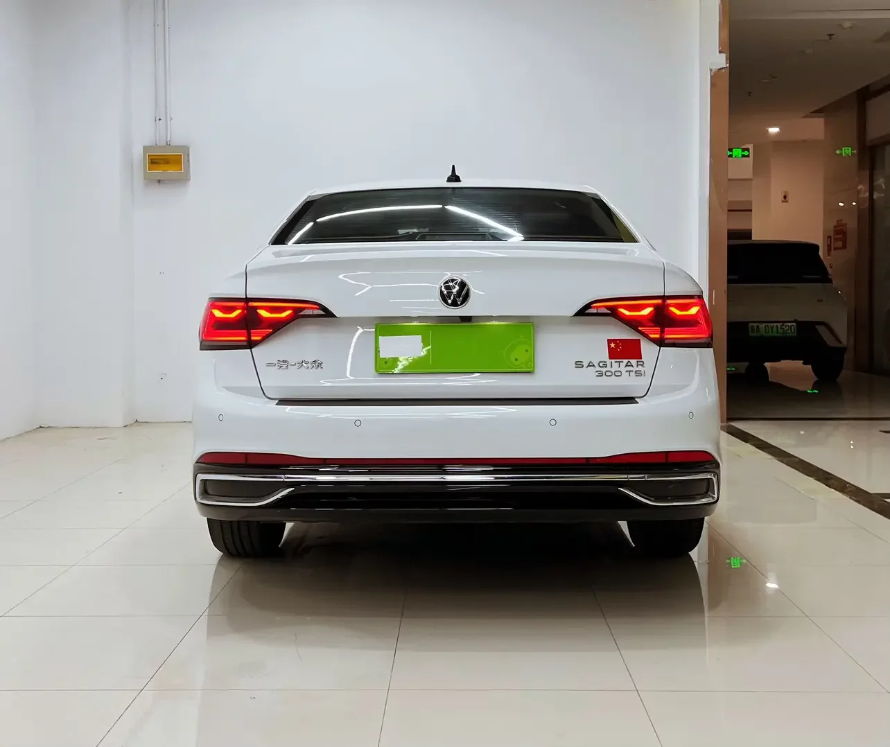 Volkswagen Sagitar