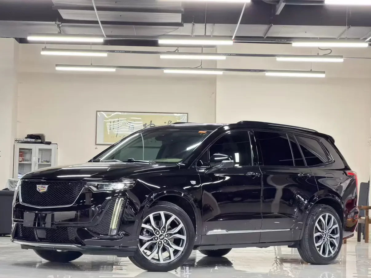Cadillac XT6