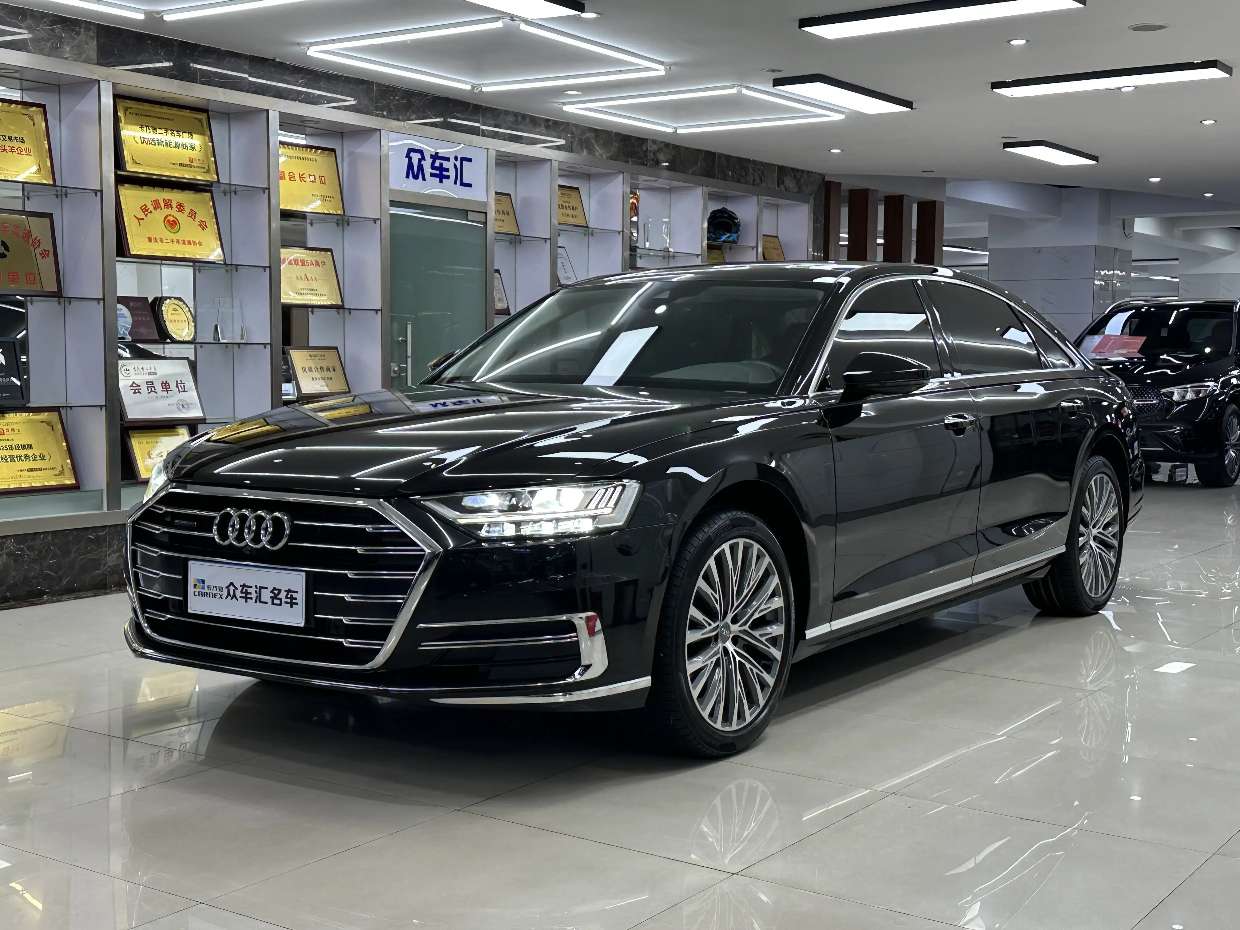 Audi A8