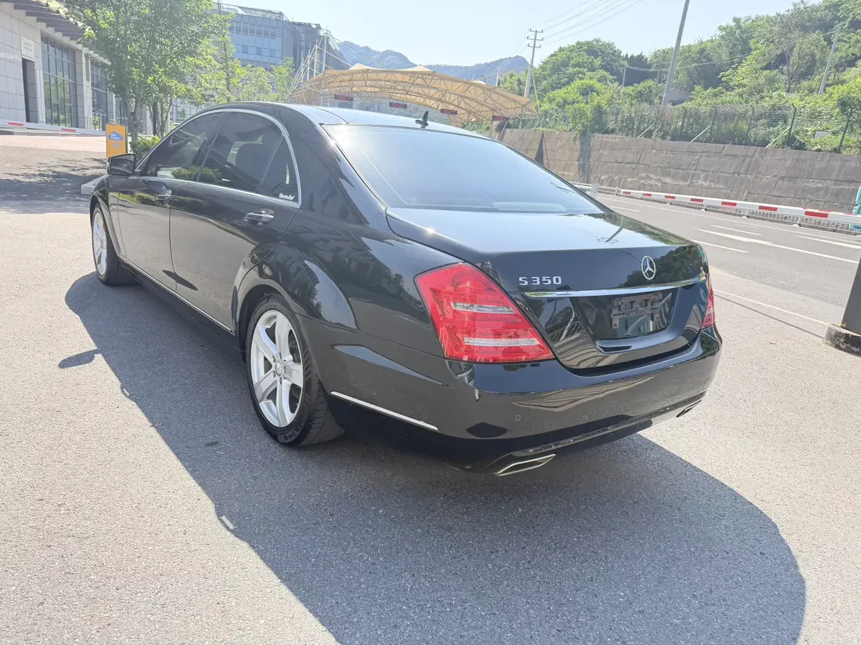 Mercedes-Benz S Class