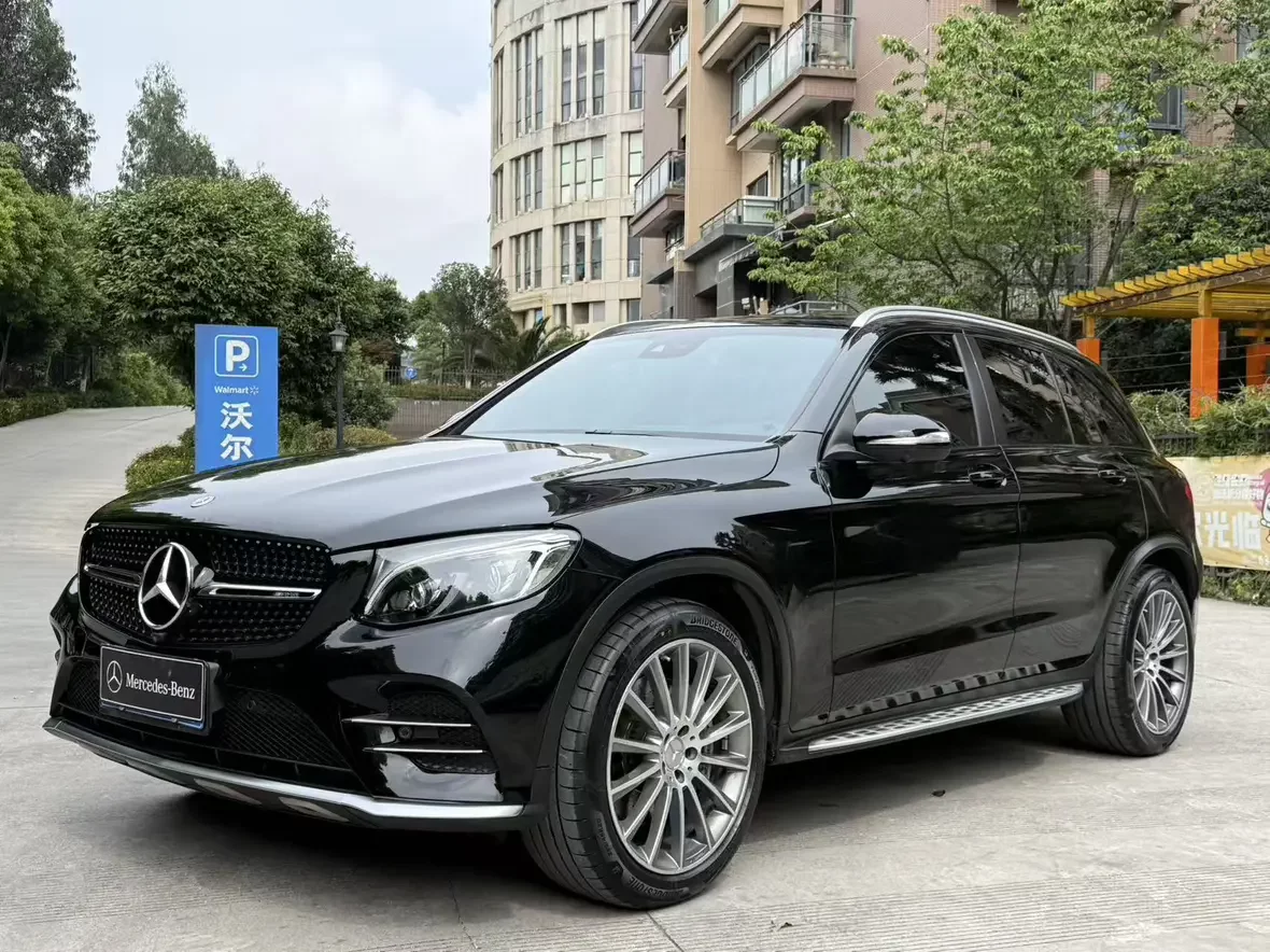 Mercedes-Benz GLC AMG