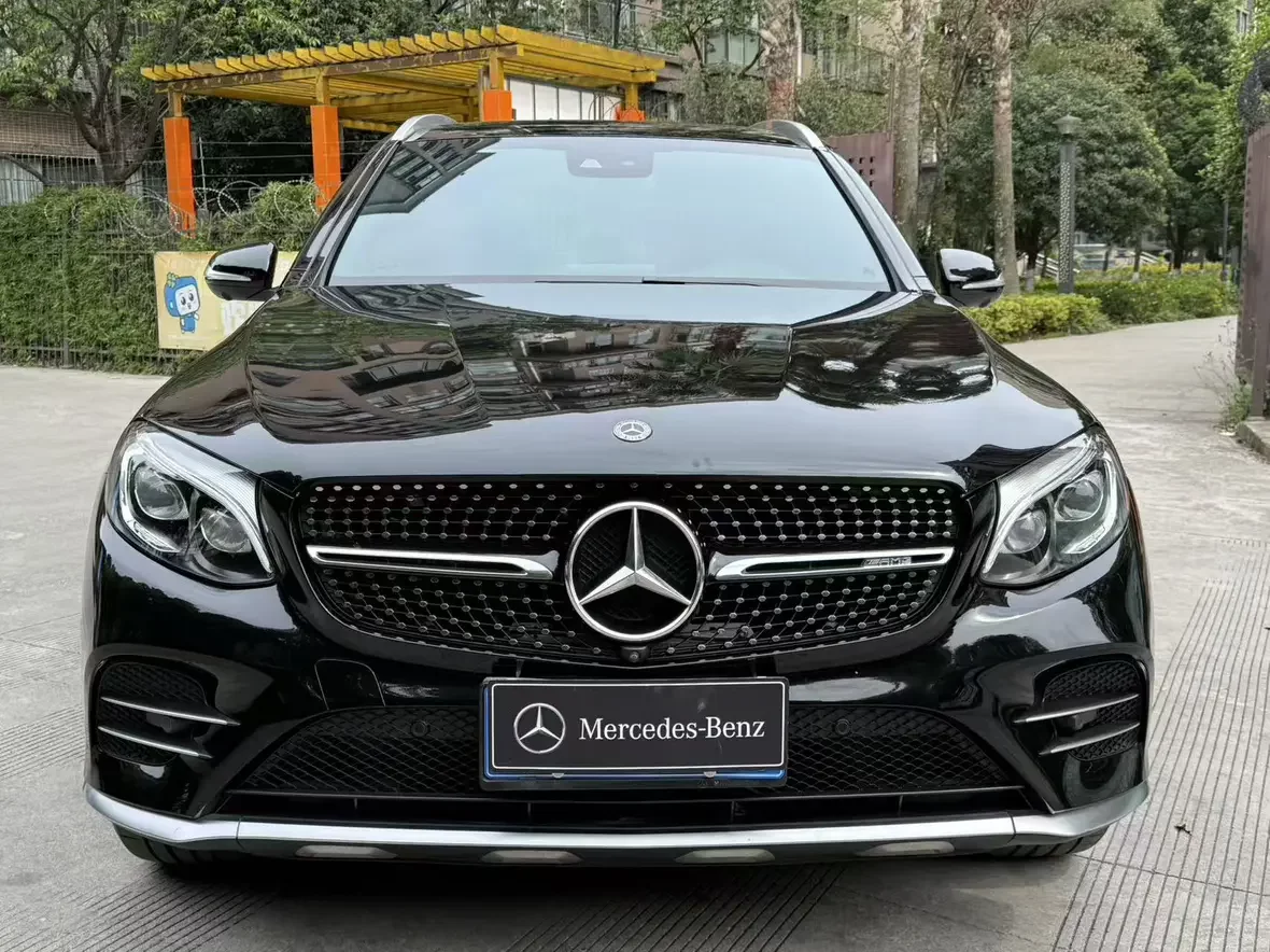 Mercedes-Benz GLC AMG