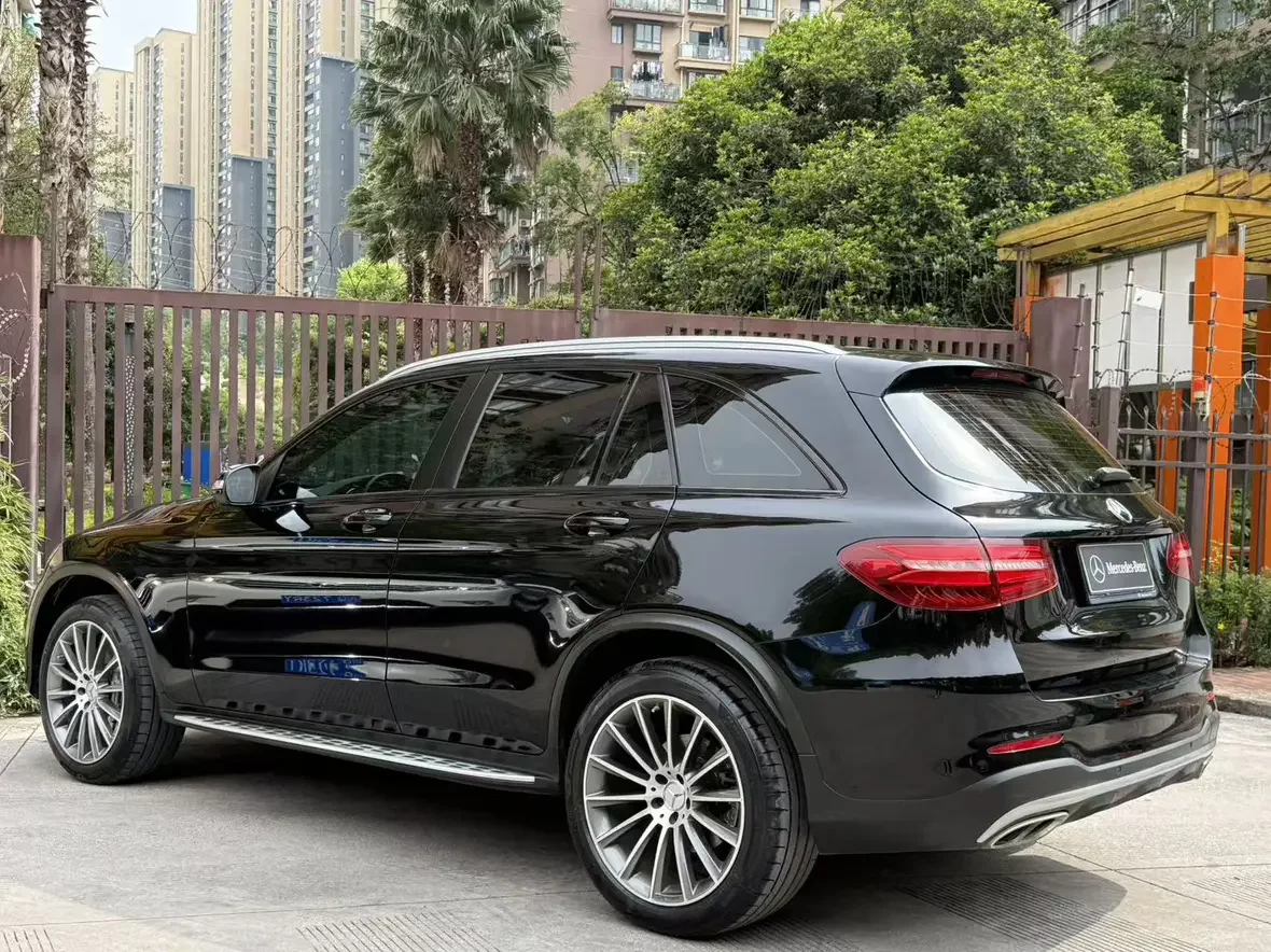 Mercedes-Benz GLC AMG