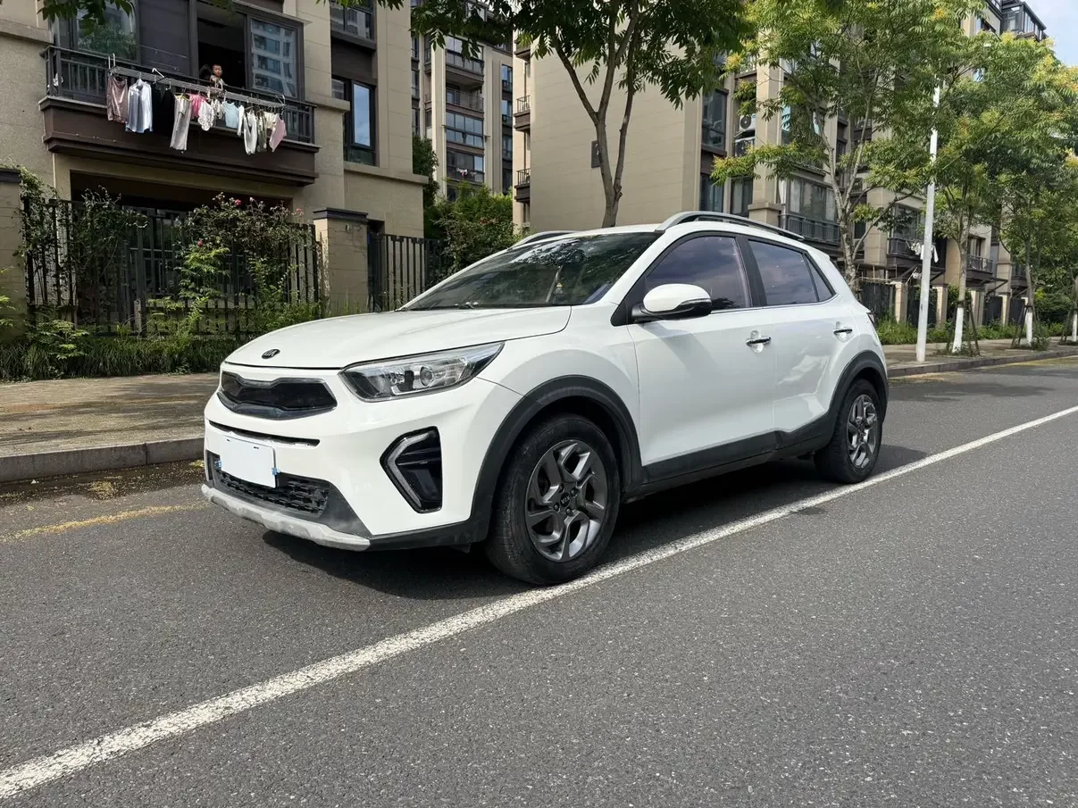 Kia KX1