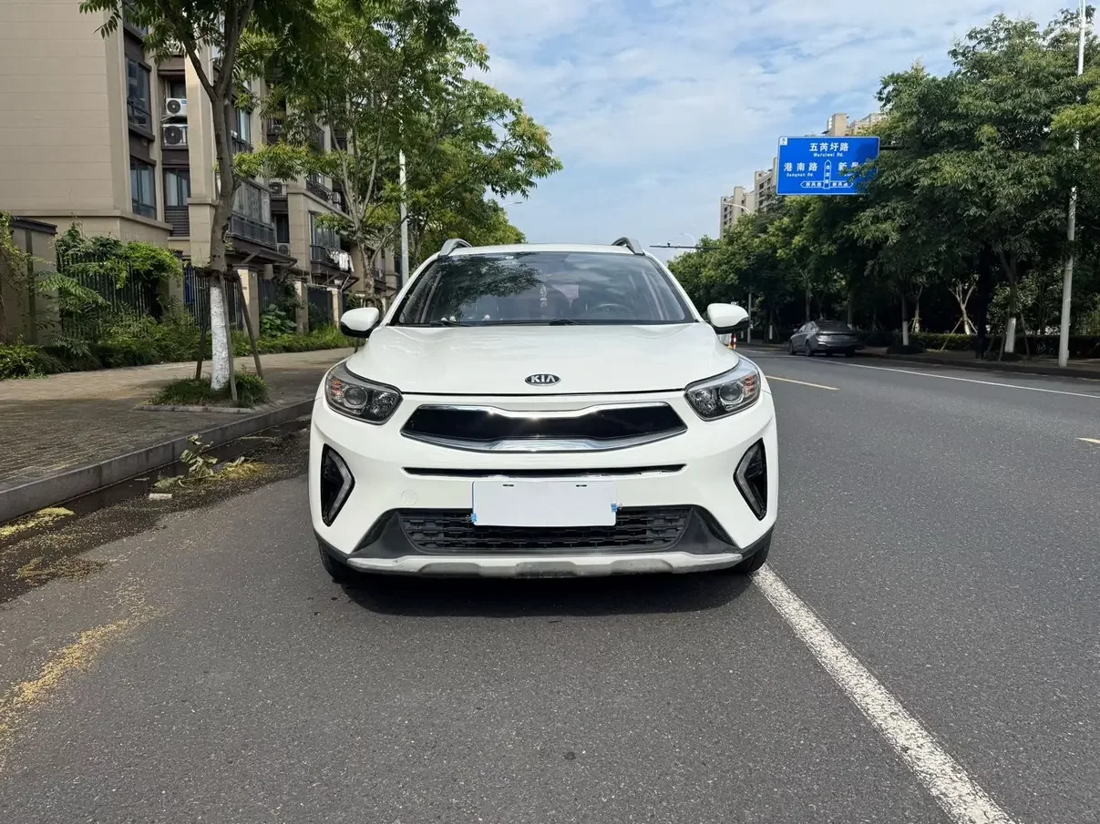 Kia KX1