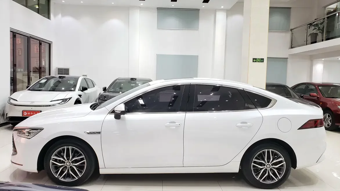 BYD Qin PLUS DM