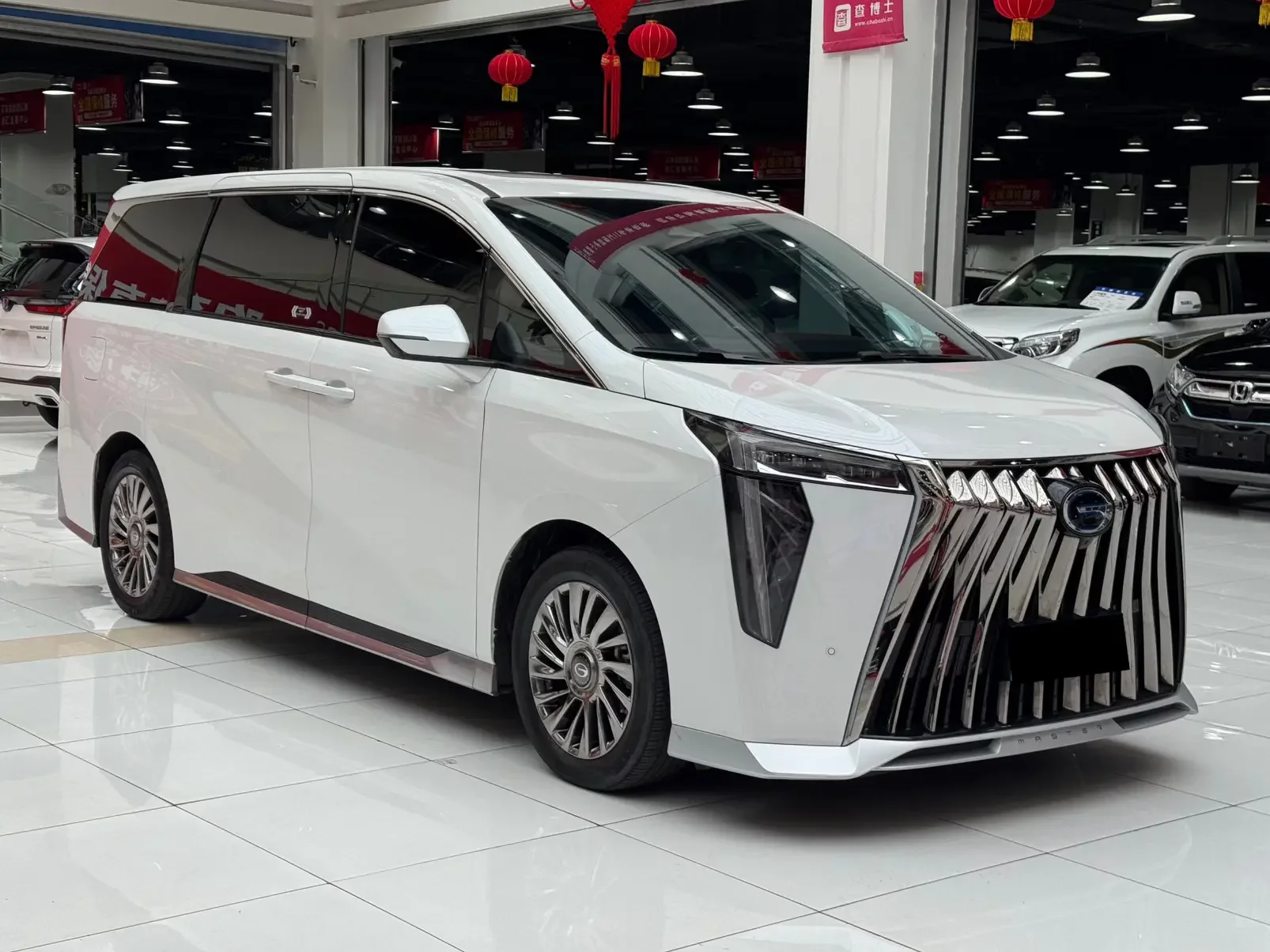 GAC Trumpchi M8