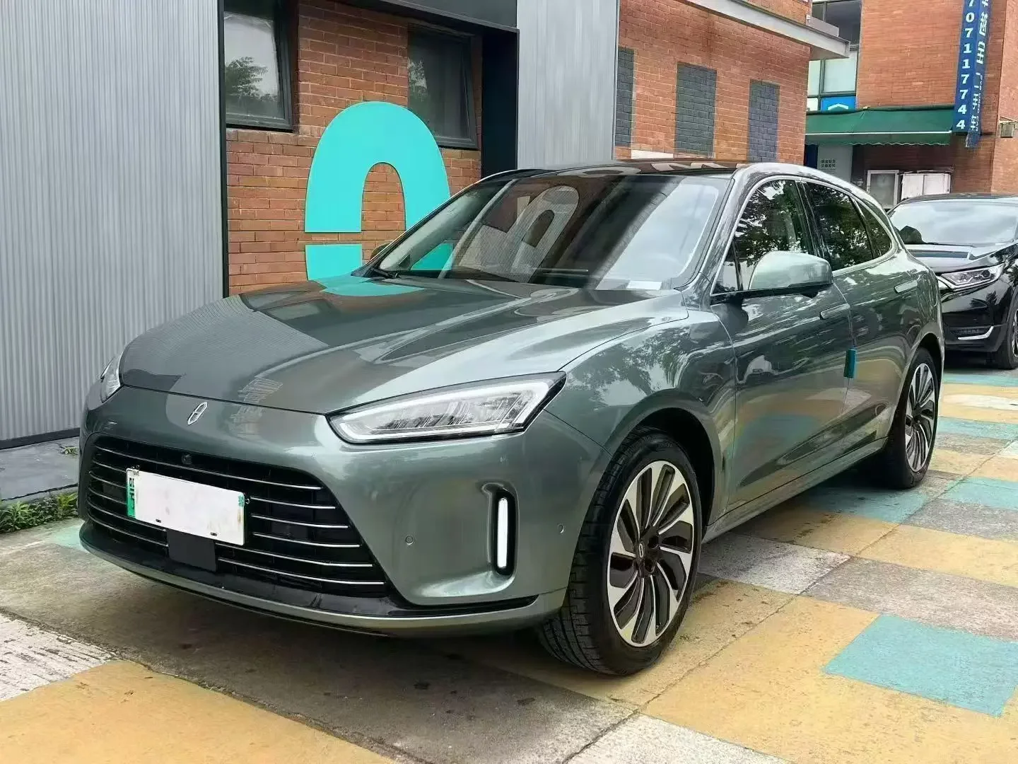AITO M5