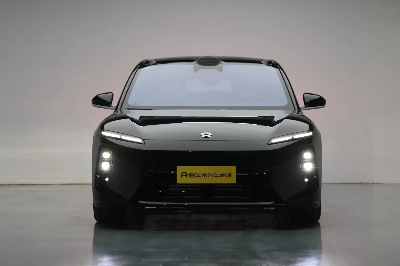 NIO ET5T  из Китая