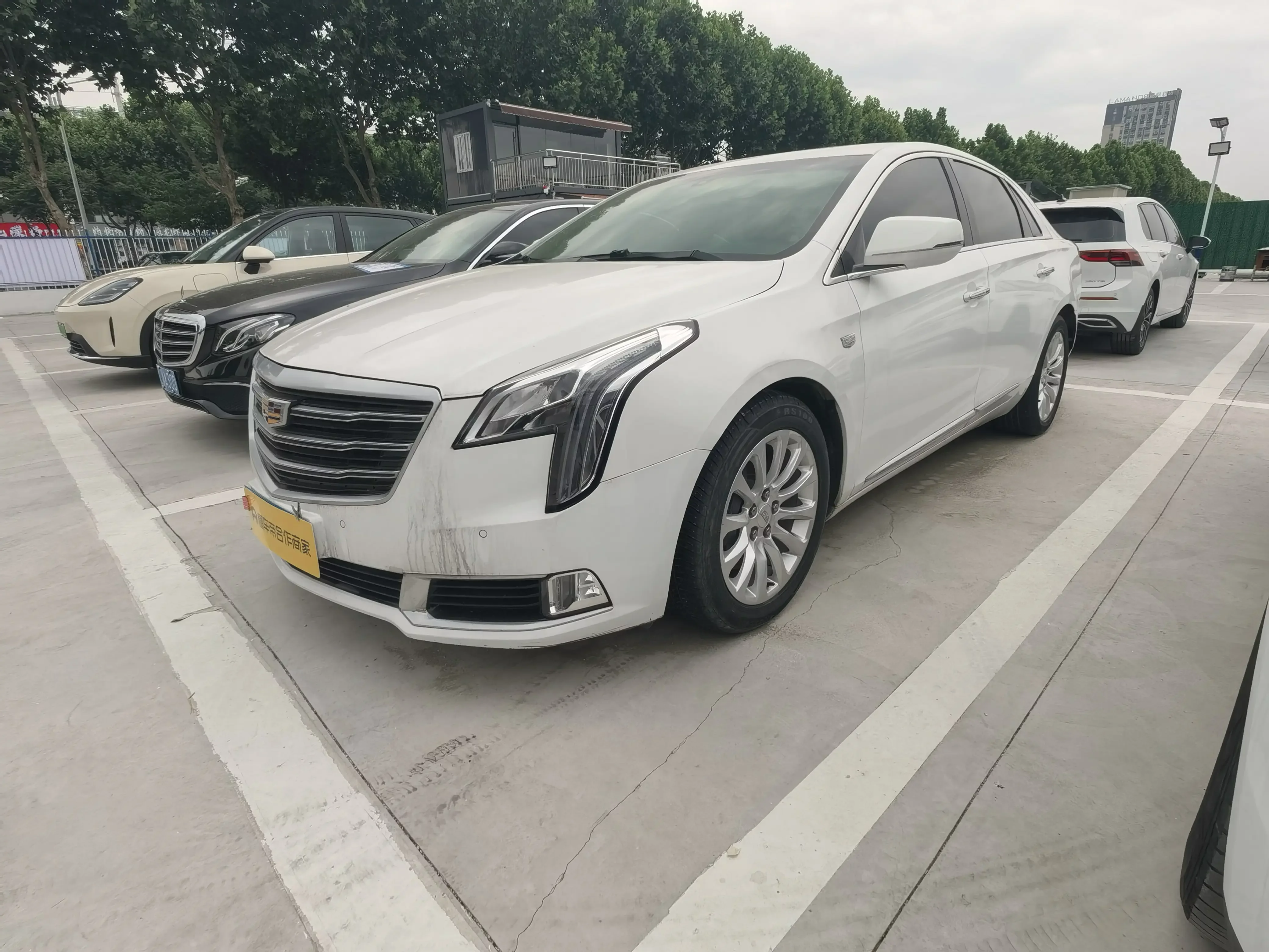 Cadillac XTS