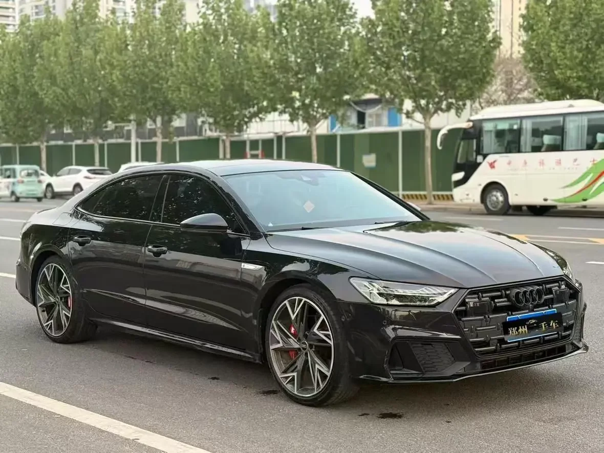 Audi A7L