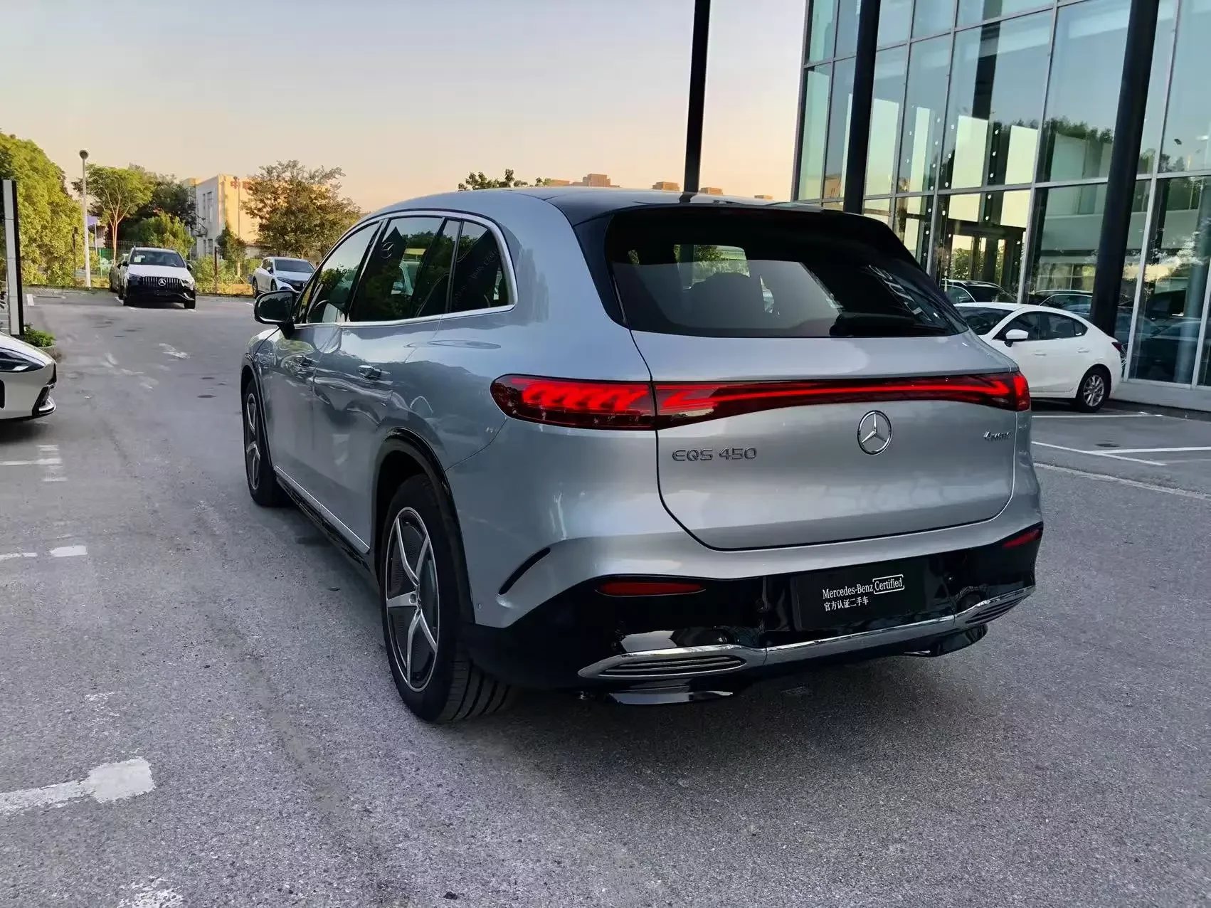 Mercedes-Benz EQS SUV