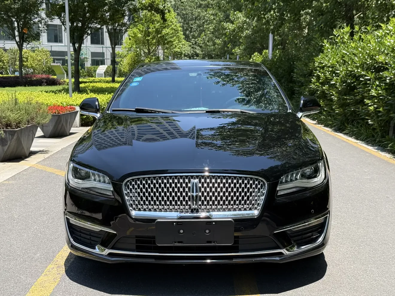 Lincoln MKZ