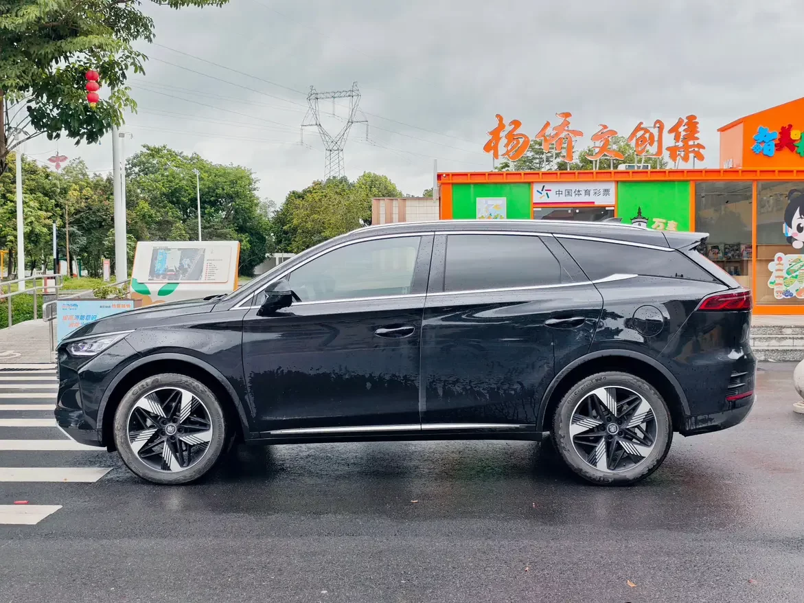 BYD Tang DM