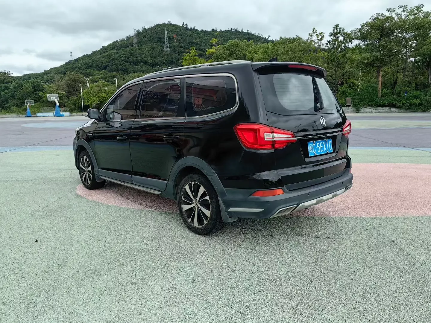 Forthing Jingyi X6