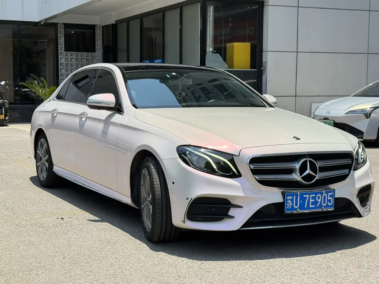 Mercedes-Benz E-Class