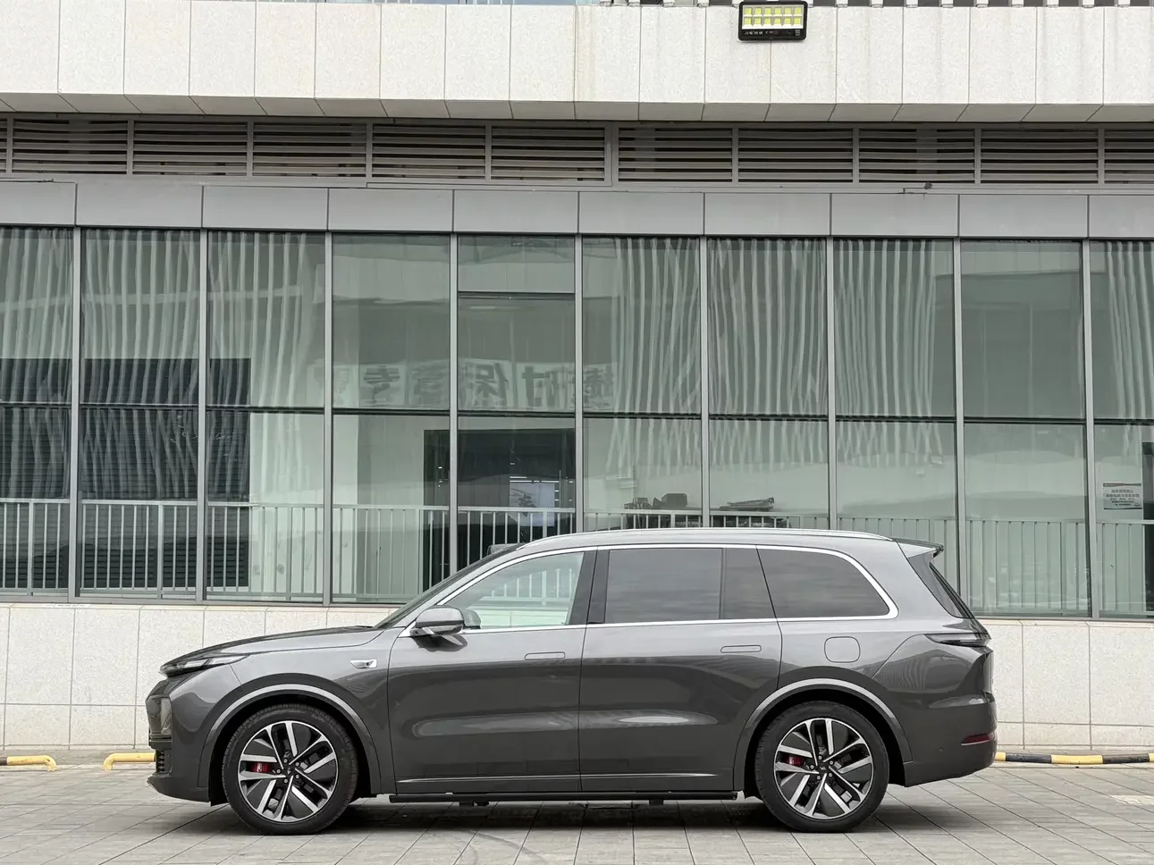 Lixiang L9