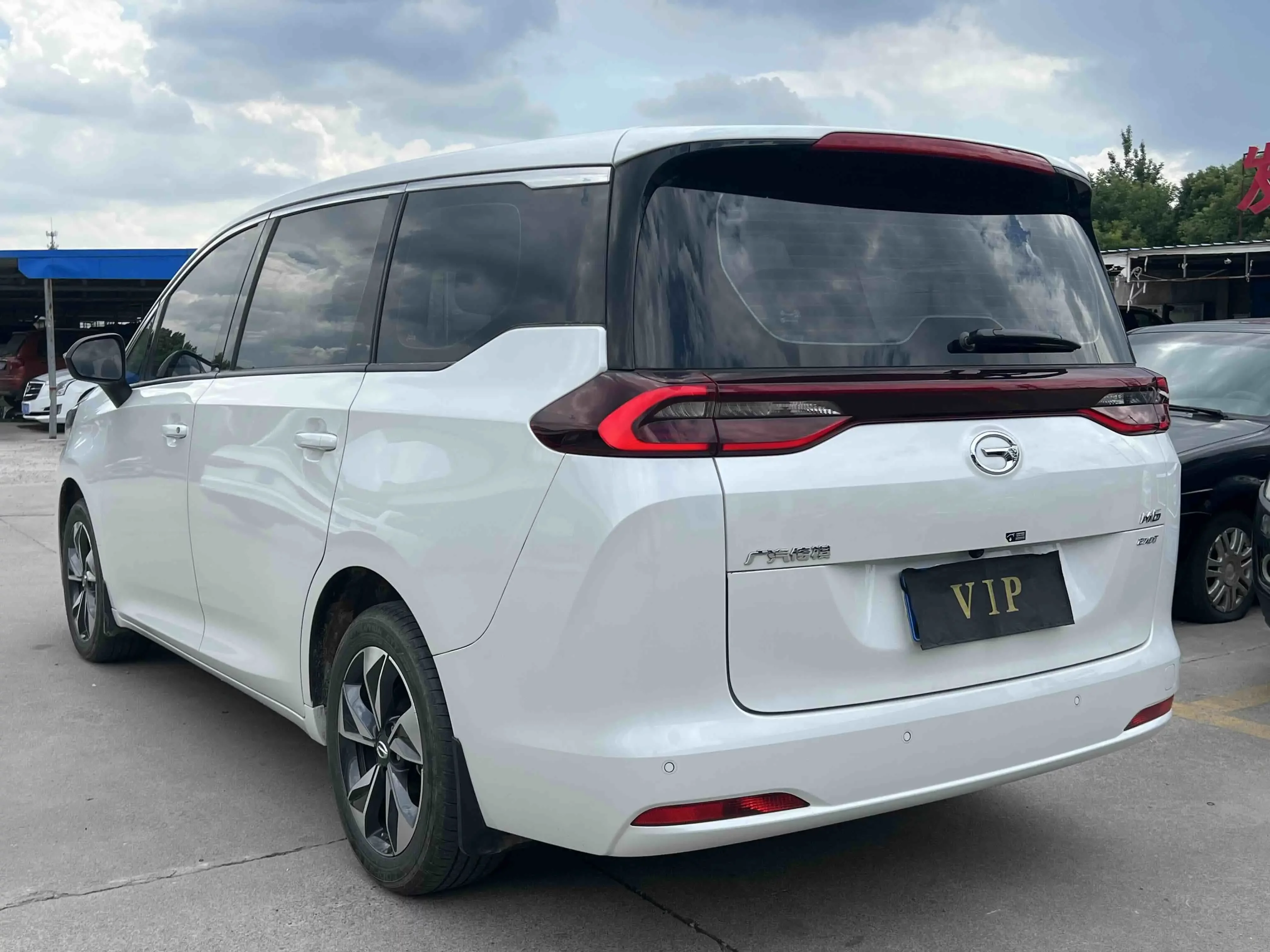 GAC Trumpchi M6
