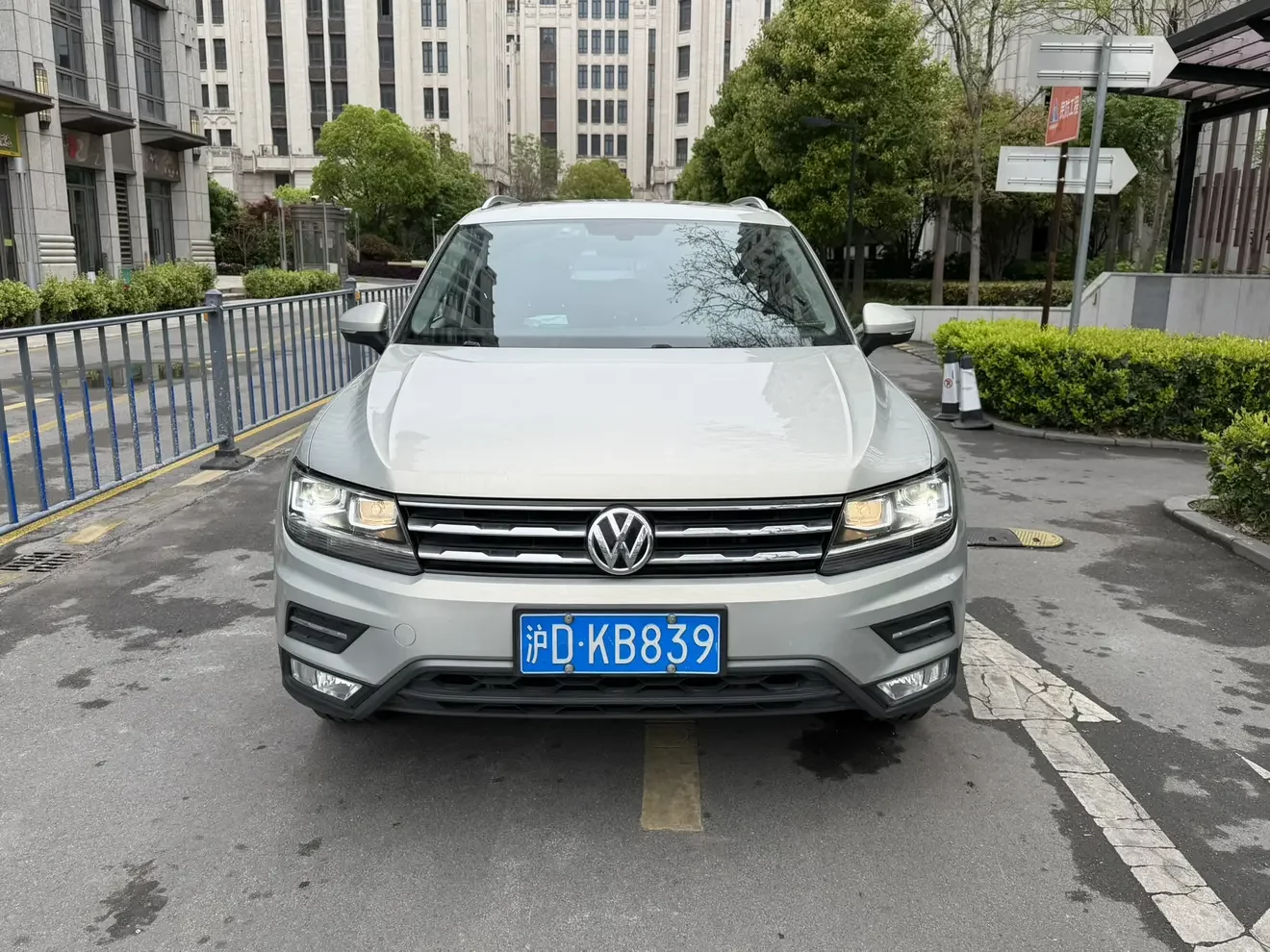 Volkswagen Tiguan L