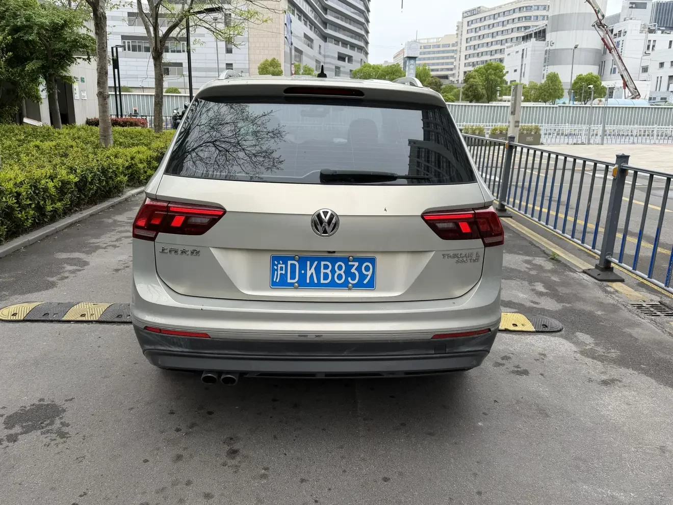 Volkswagen Tiguan L