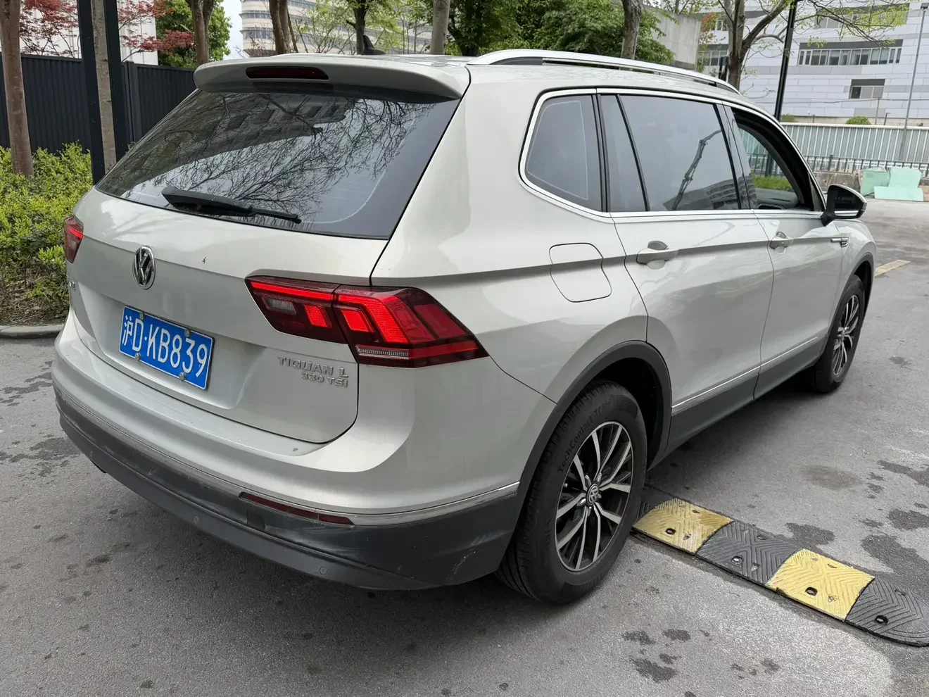 Volkswagen Tiguan L