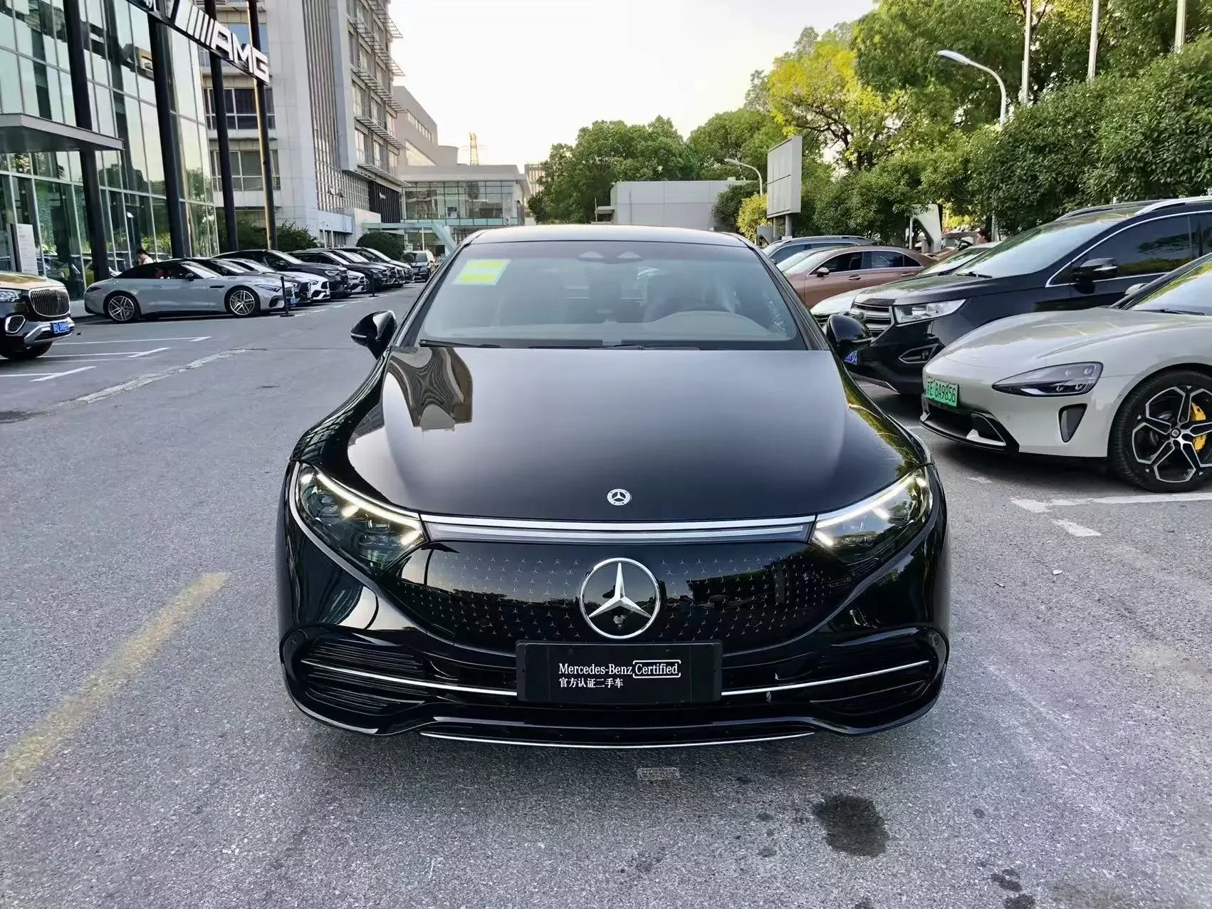Mercedes-Benz EQS