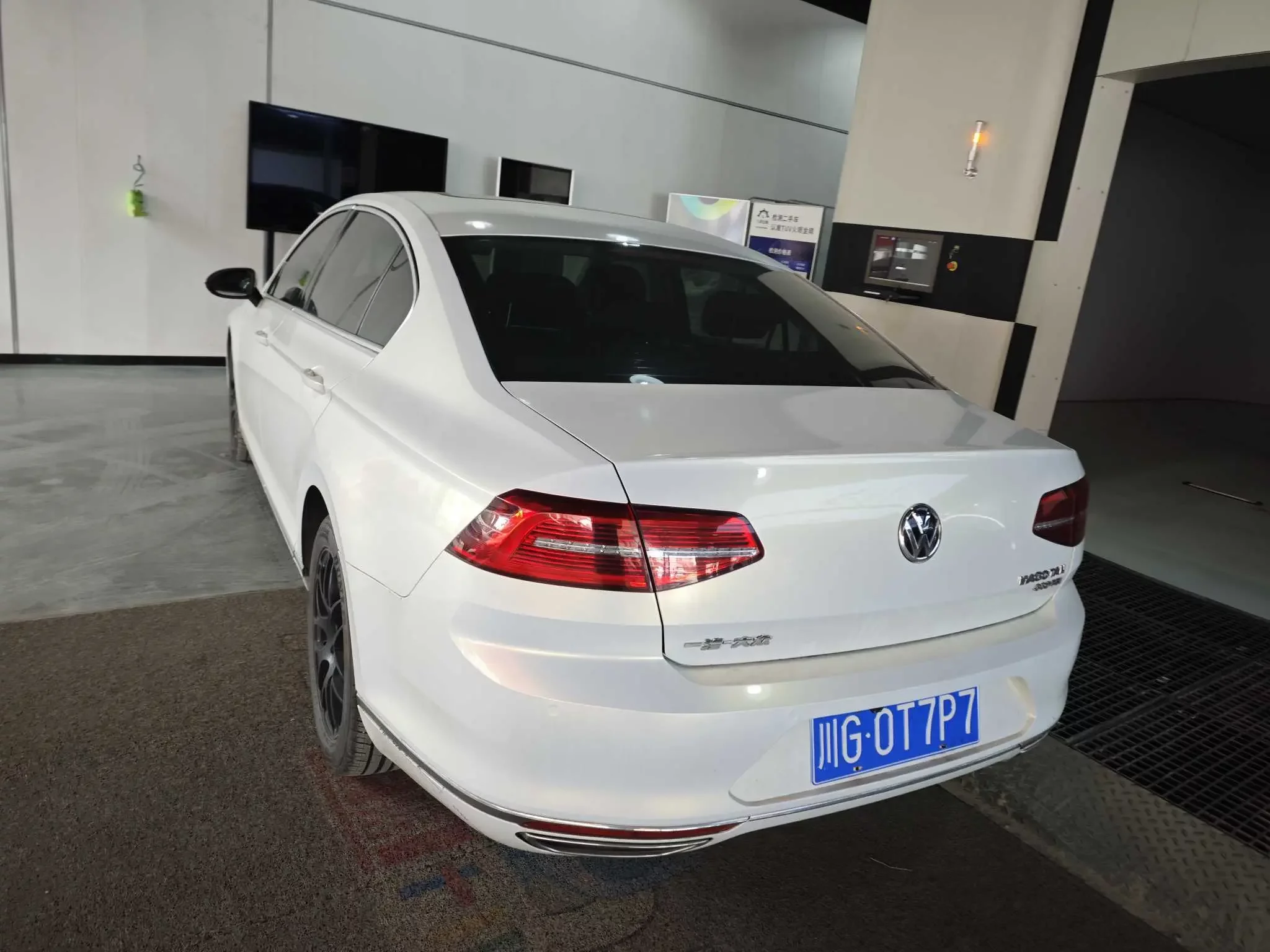 Volkswagen Magotan