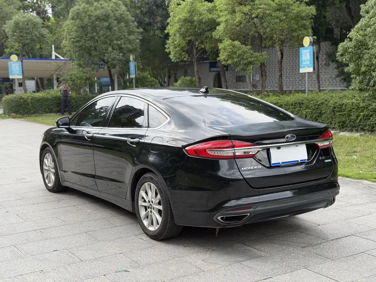 Ford Mondeo