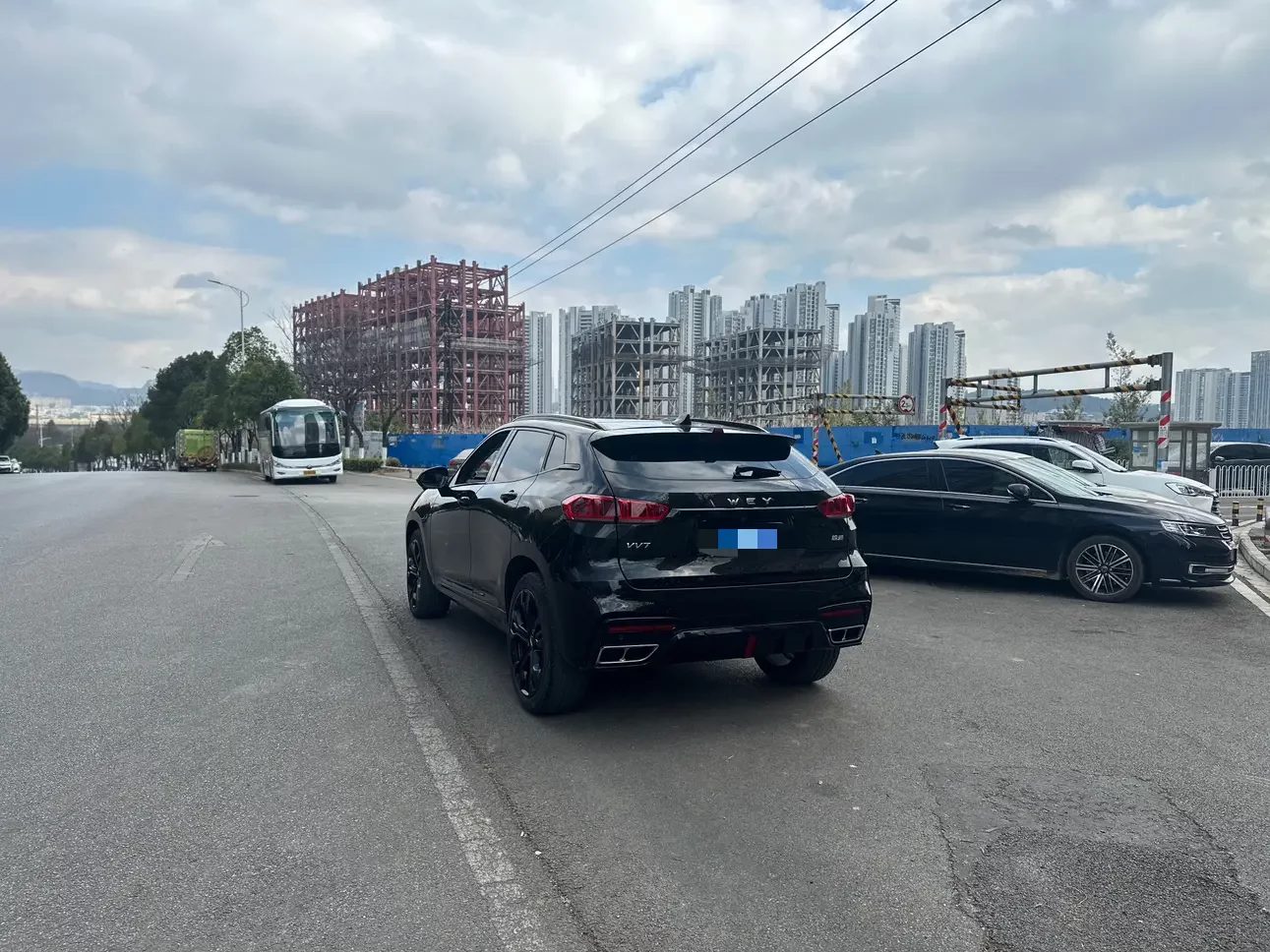 Wey Wei brand VV7