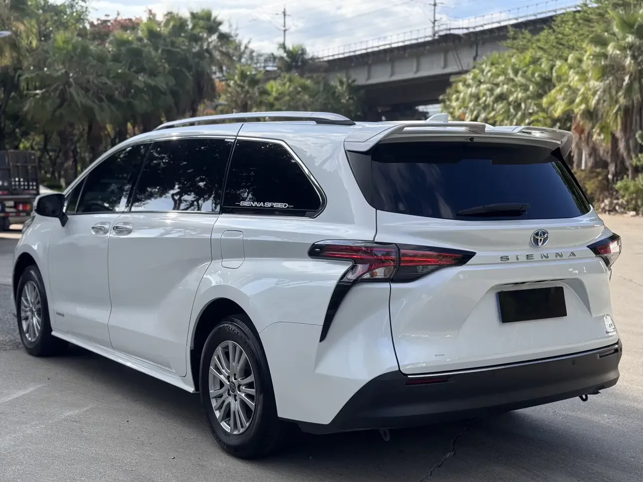 Toyota Sienna
