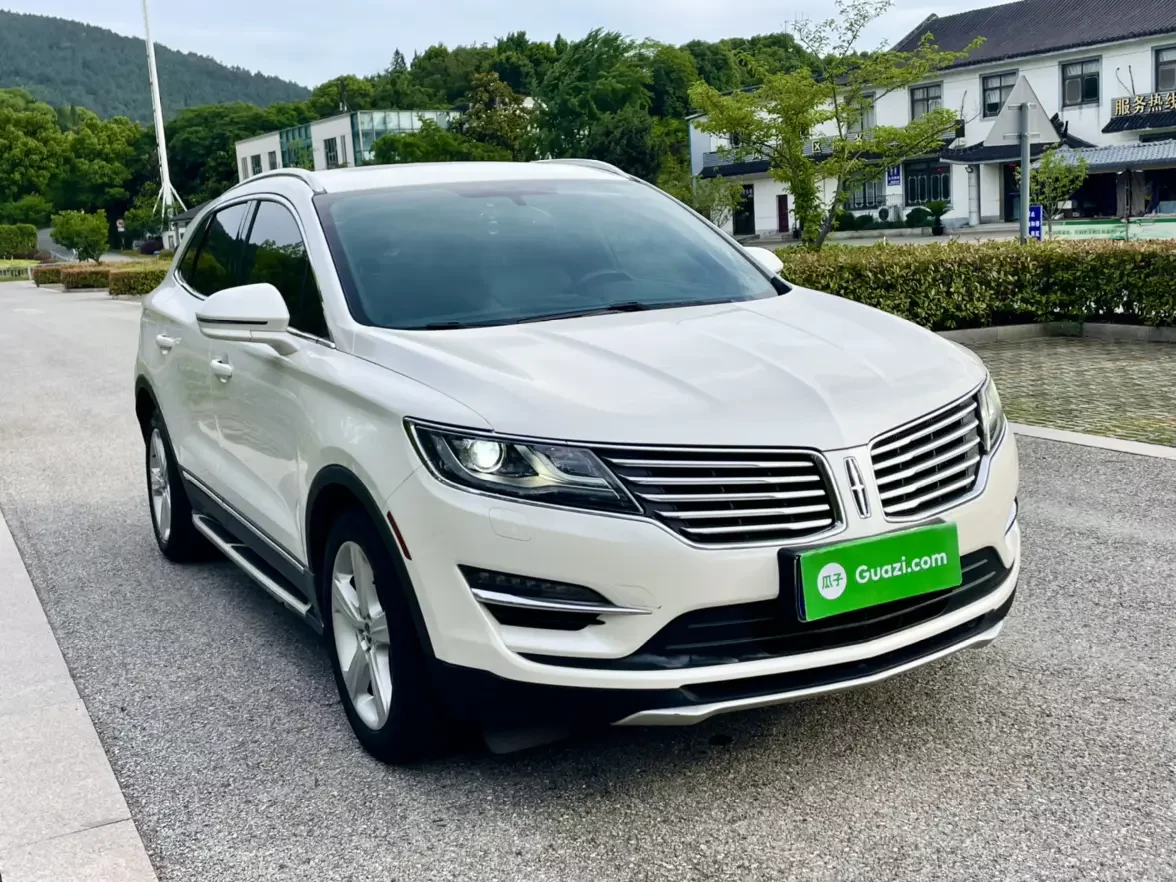 Lincoln MKC