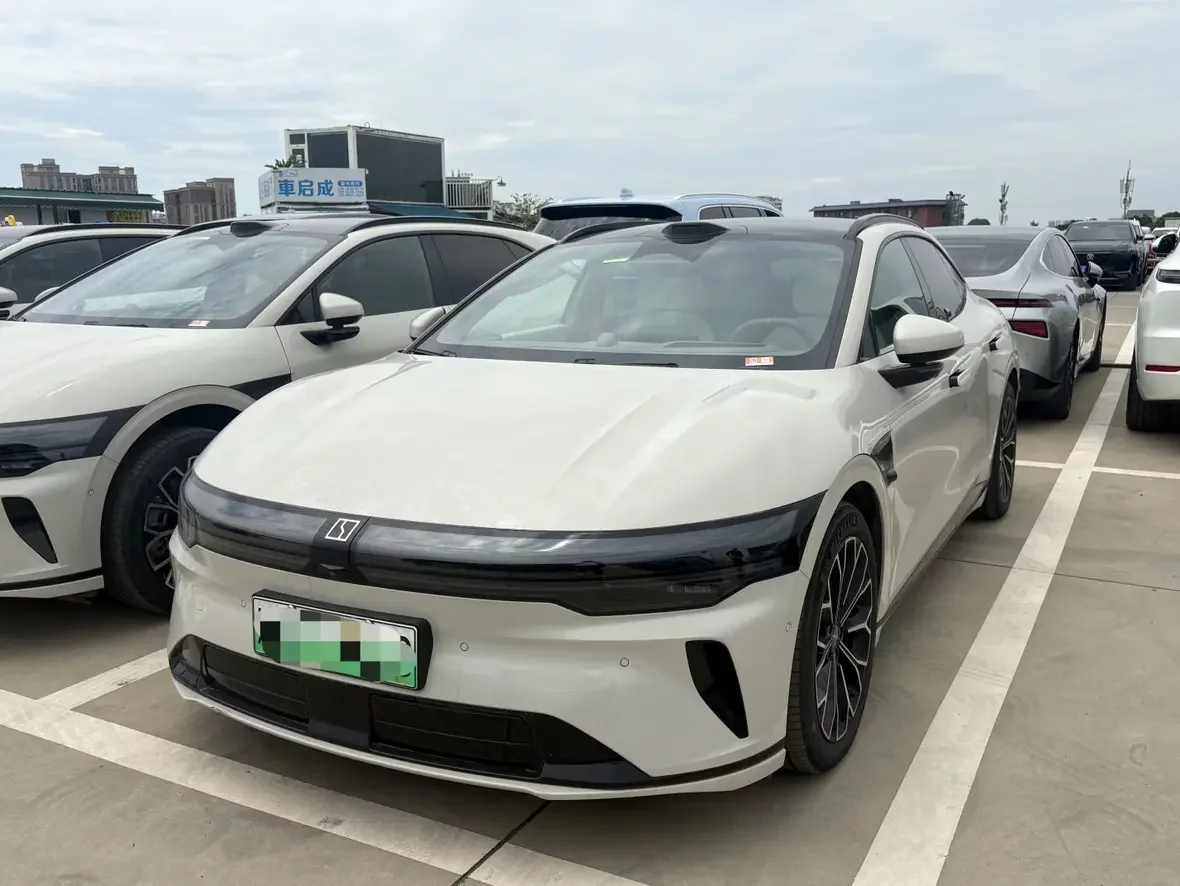 ZEEKR 007GT