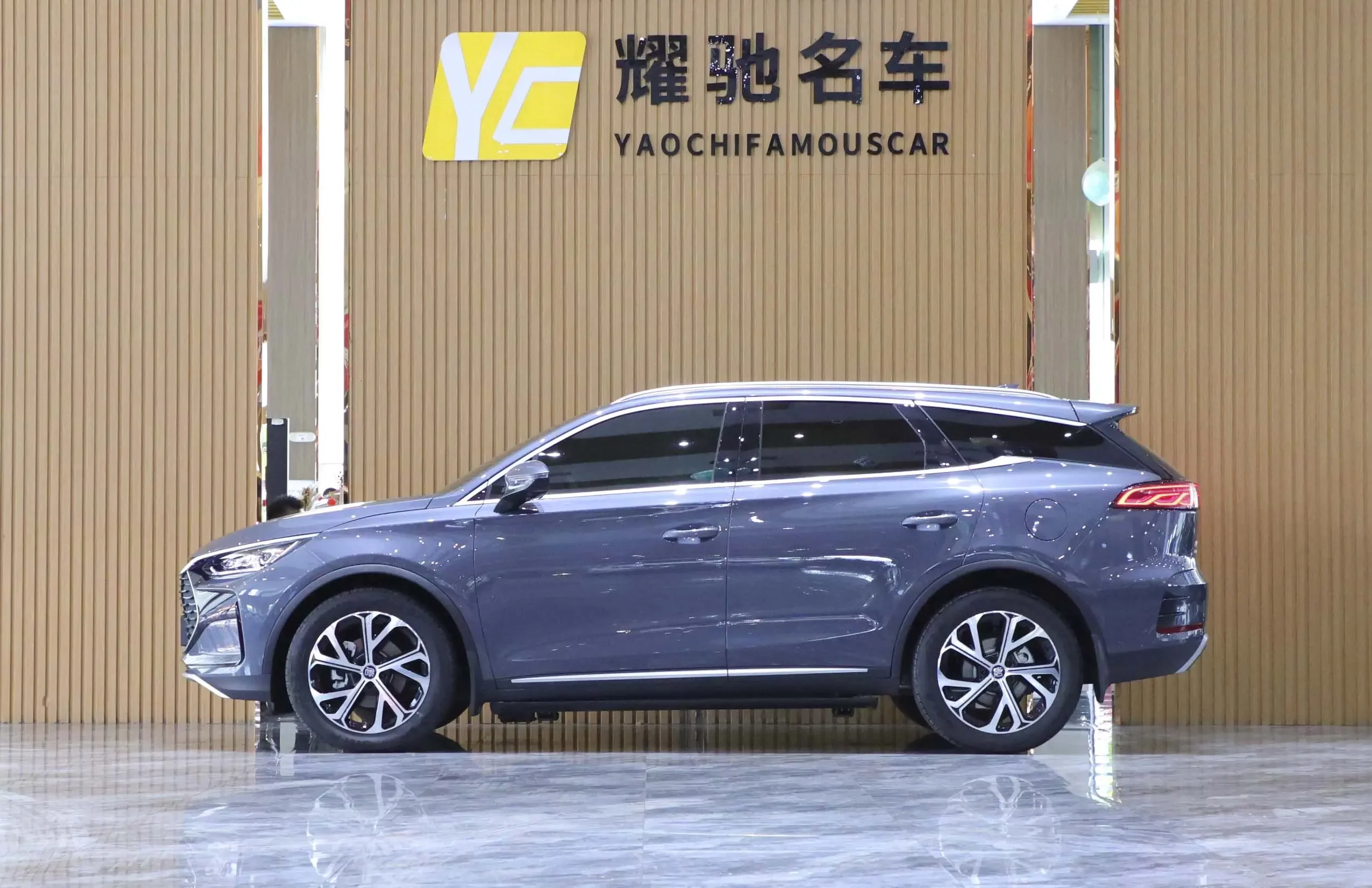 BYD Tang DM