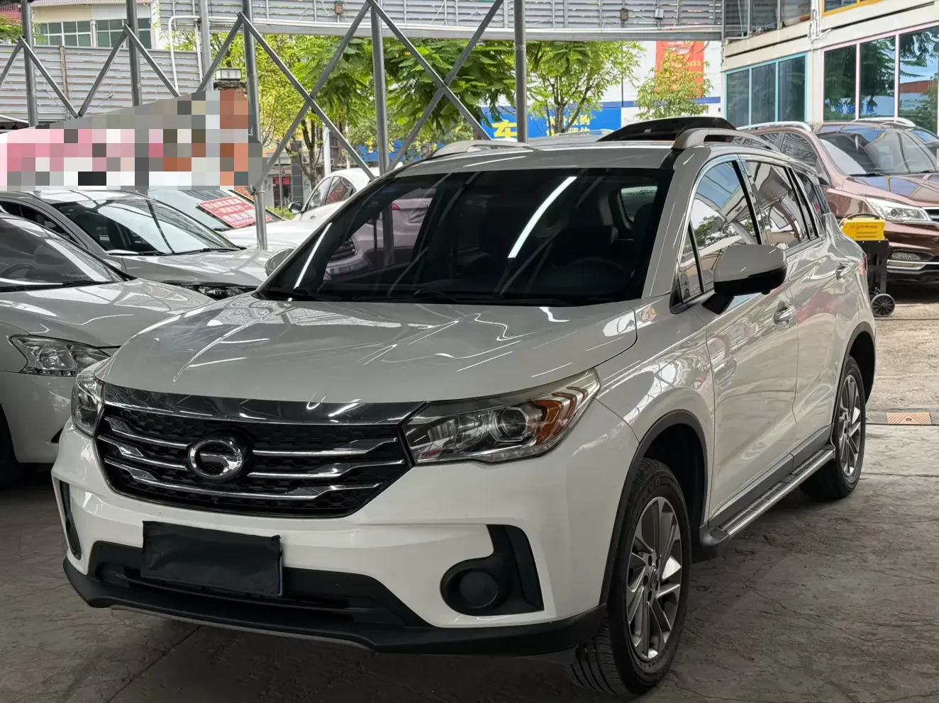 GAC Trumpchi GS4  из Китая