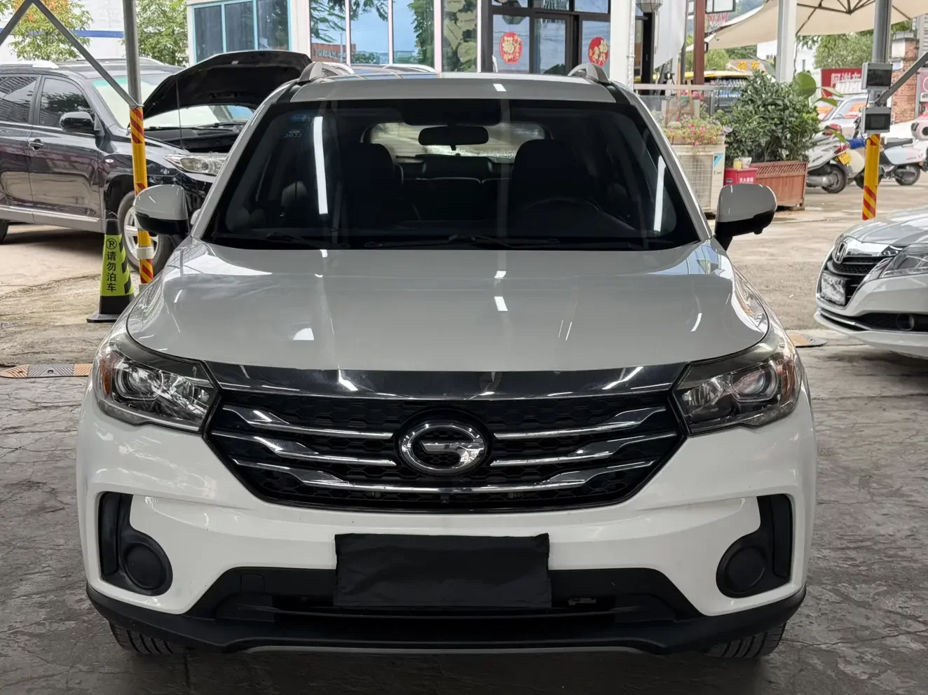 GAC Trumpchi GS4  из Китая