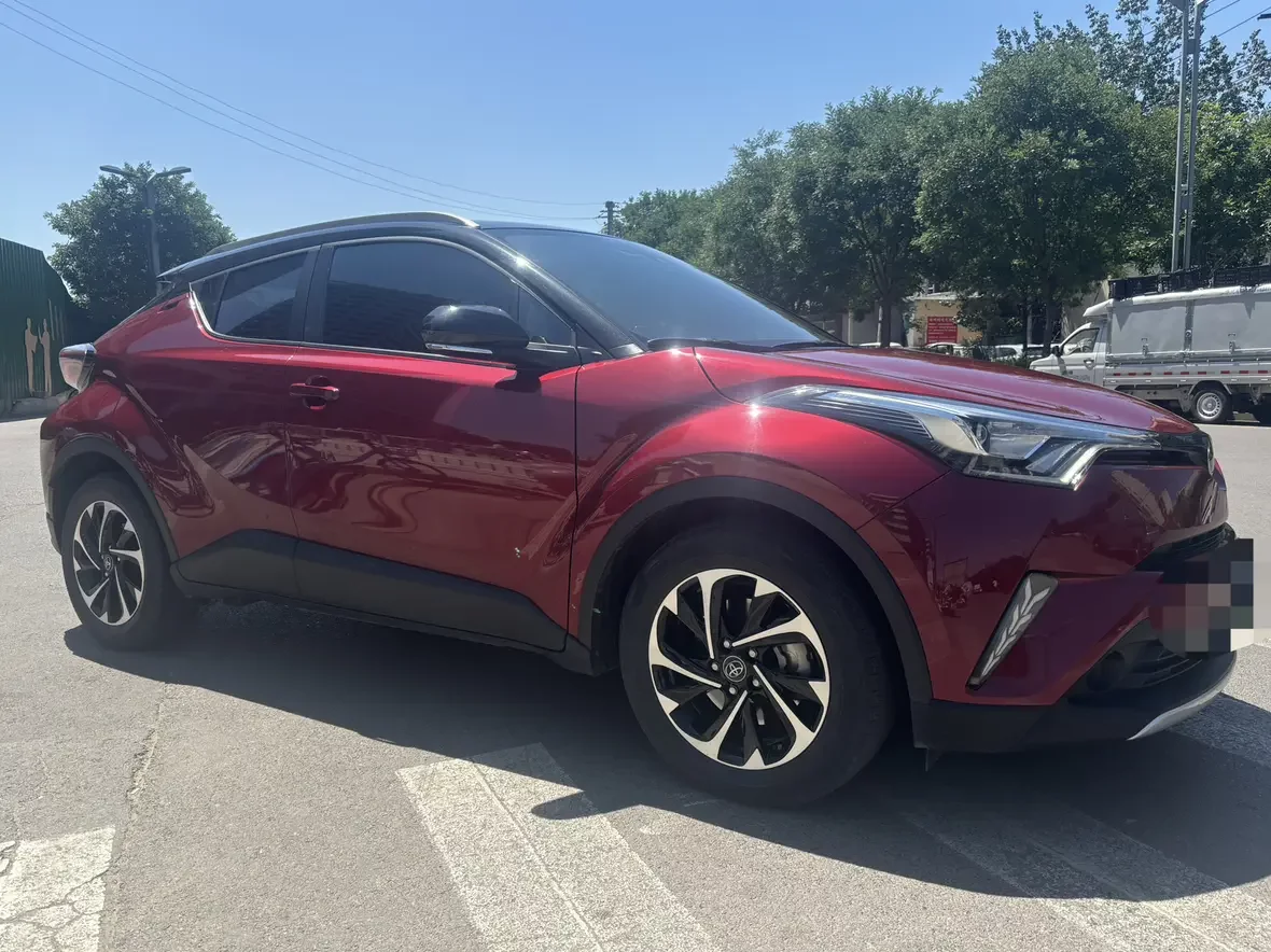 Toyota C-HR Hybrid