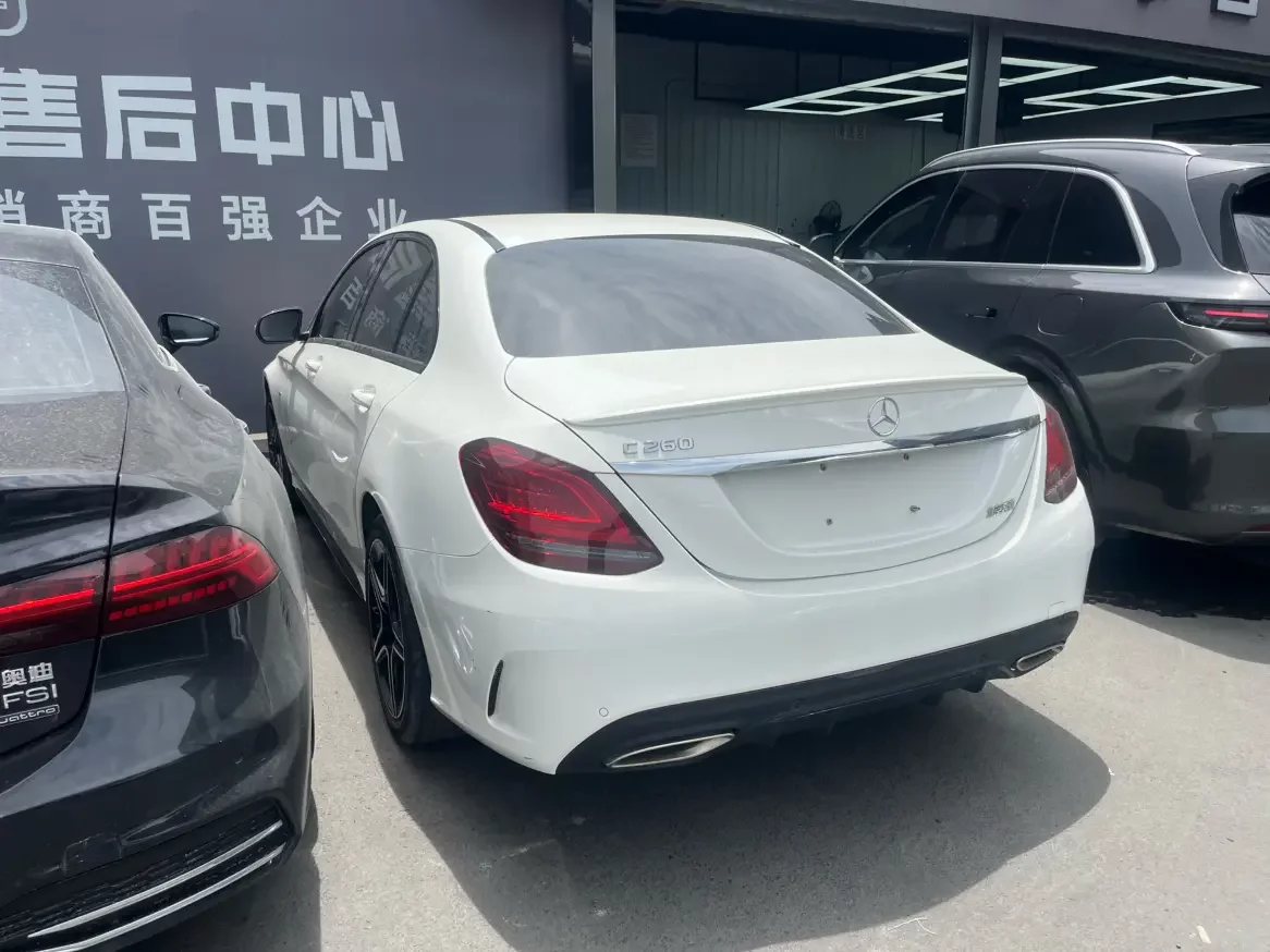 Mercedes-Benz C Class