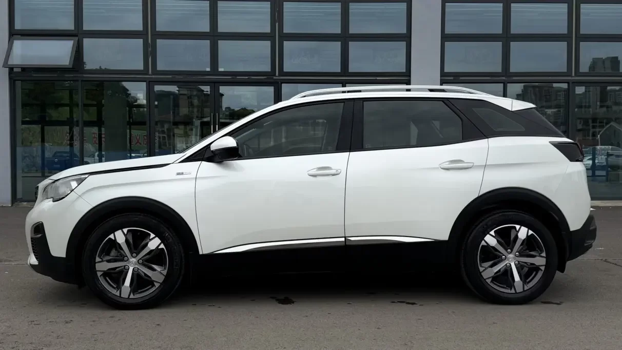 Peugeot 4008