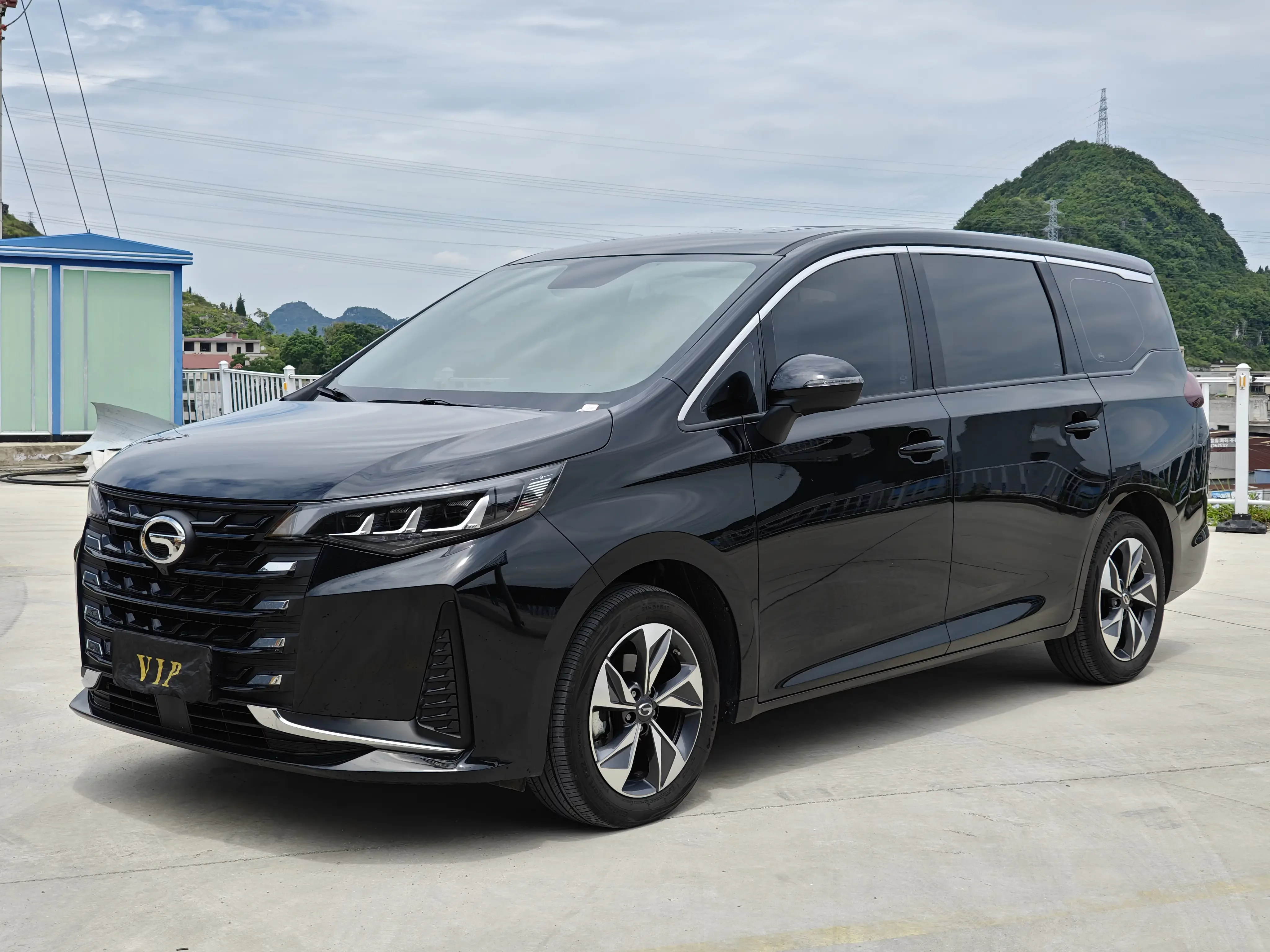 GAC Trumpchi M6
