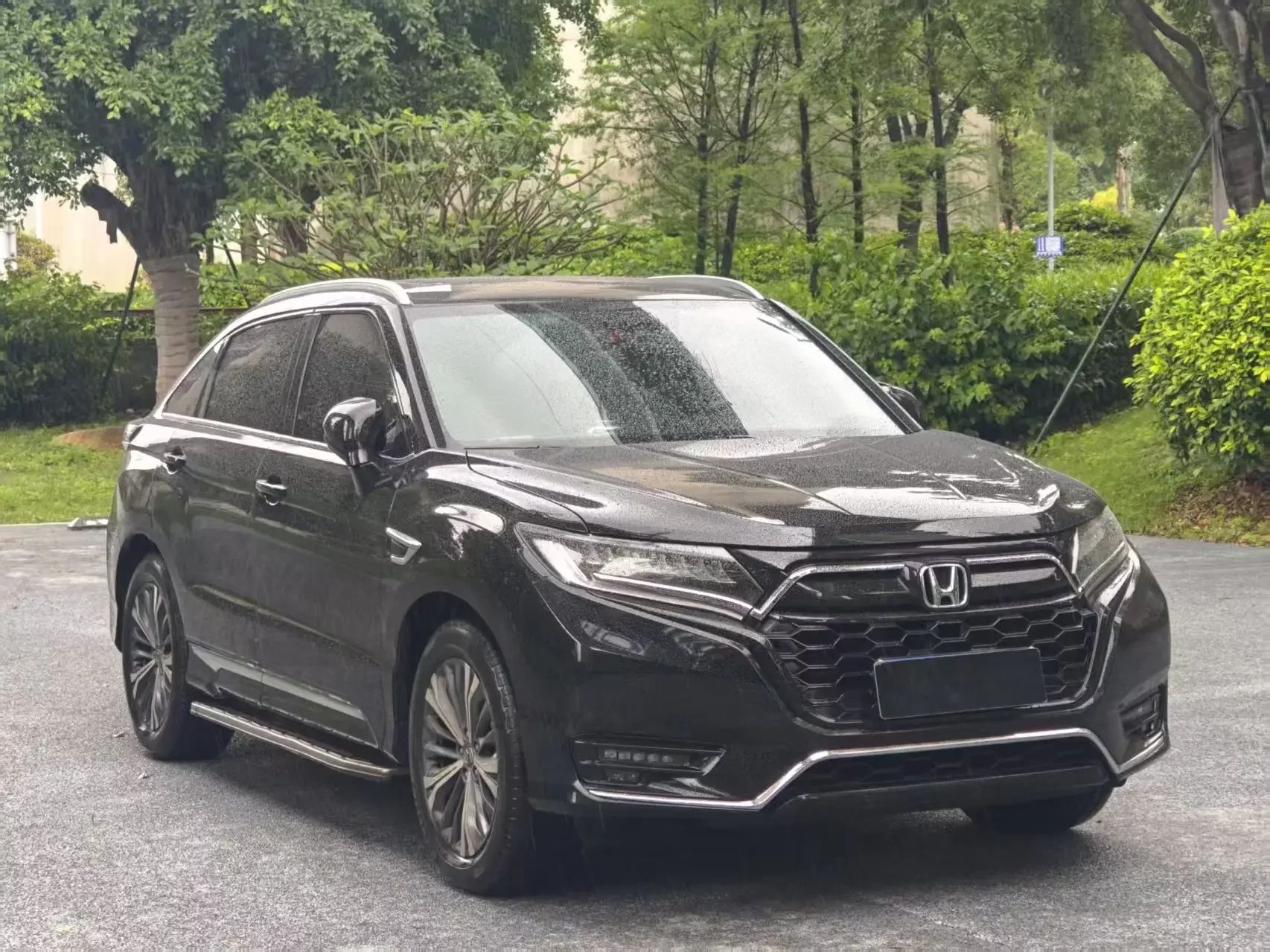 Honda UR-V
