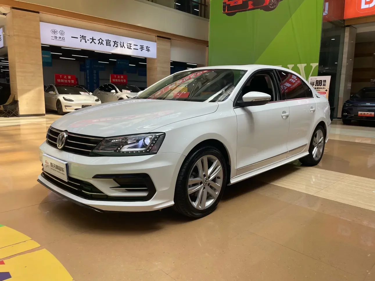 Volkswagen Sagitar