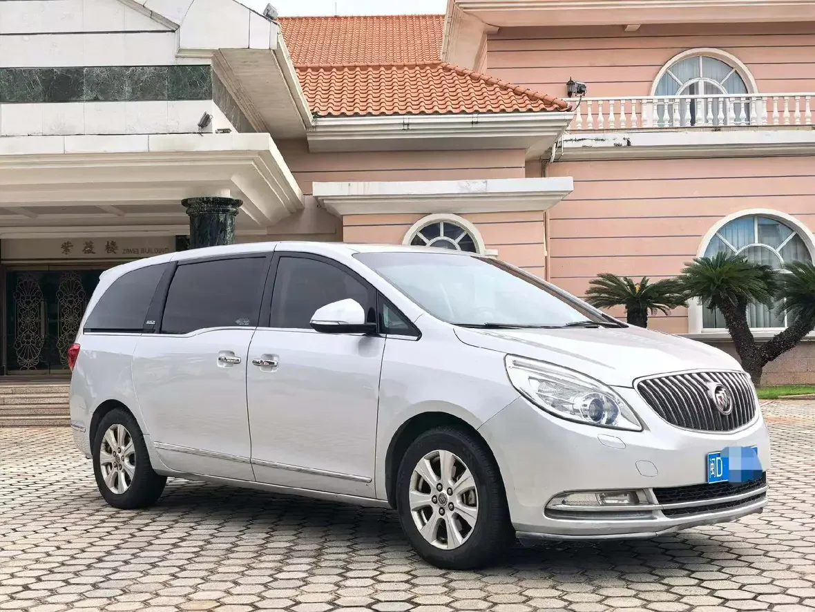 Buick GL8