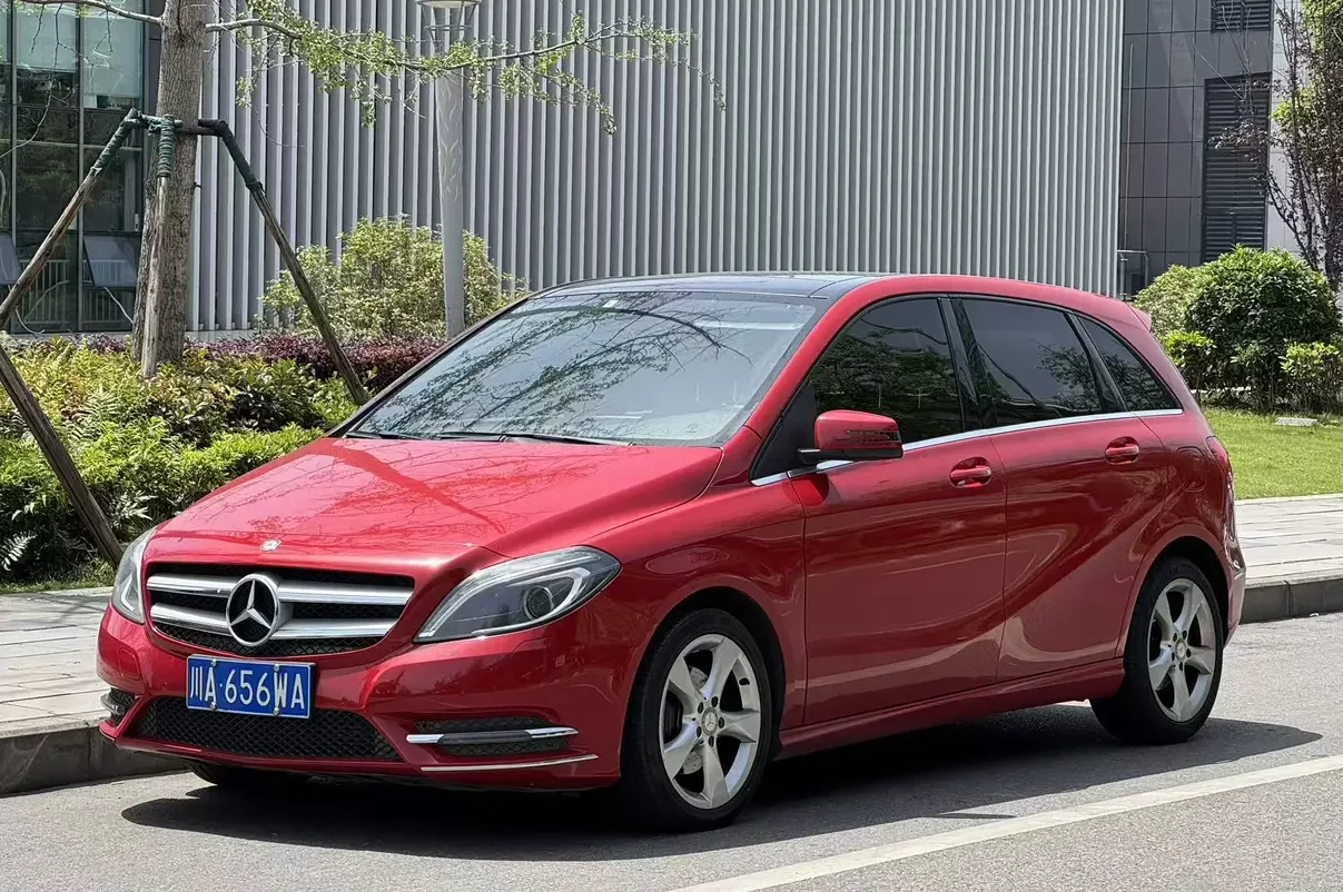 Mercedes-Benz B Class